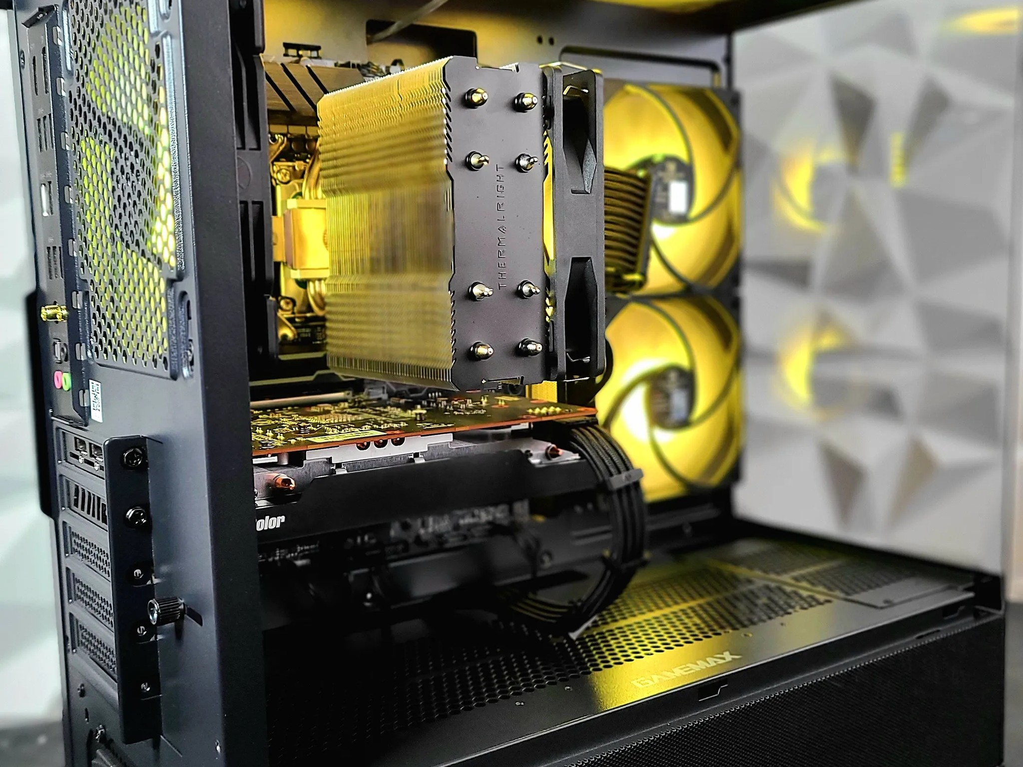 AMD RX 6600 8GB | Intel i5-12400F 6-Core CPU | 16 GB Ram | 1 TB SSD