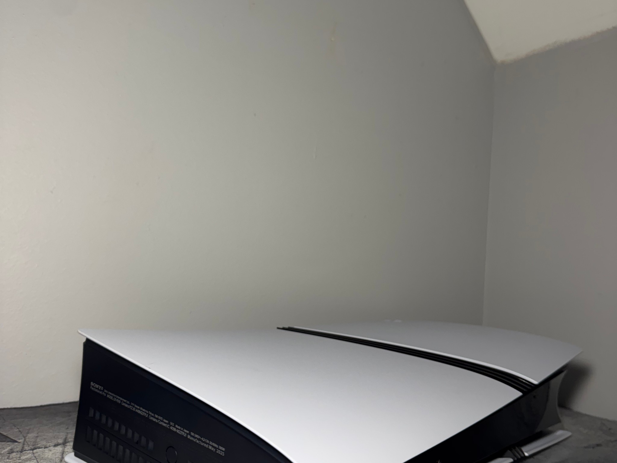 PlayStation 5 Pro Digital 2TB w/ White Controller