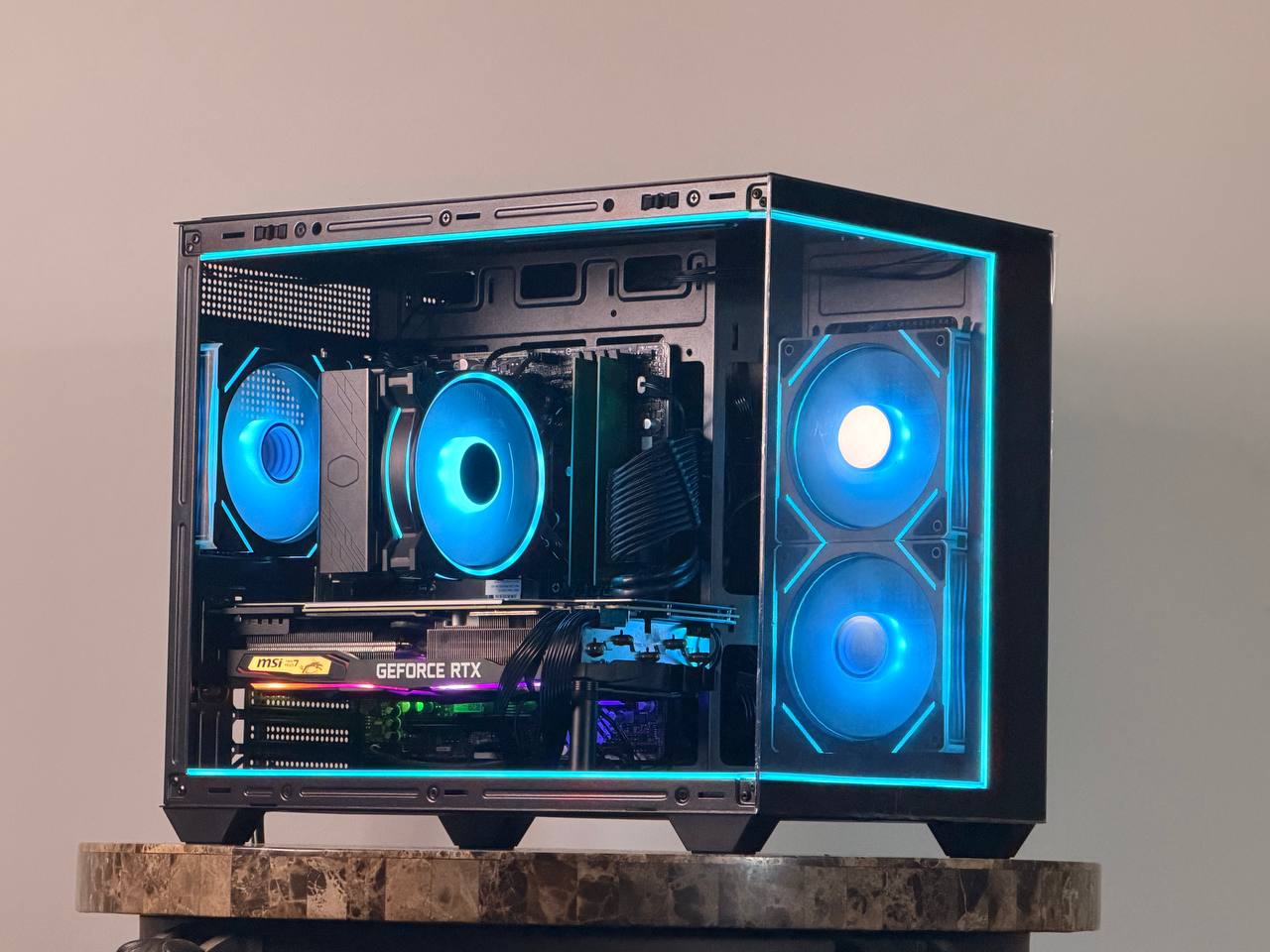 FREE SHIP 🖤🌈 Black RGB Gaming PC | RTX 2070 Super | Core i7-9700F | 512 GB SSD | 16 GB DDR4 🌈🖤
