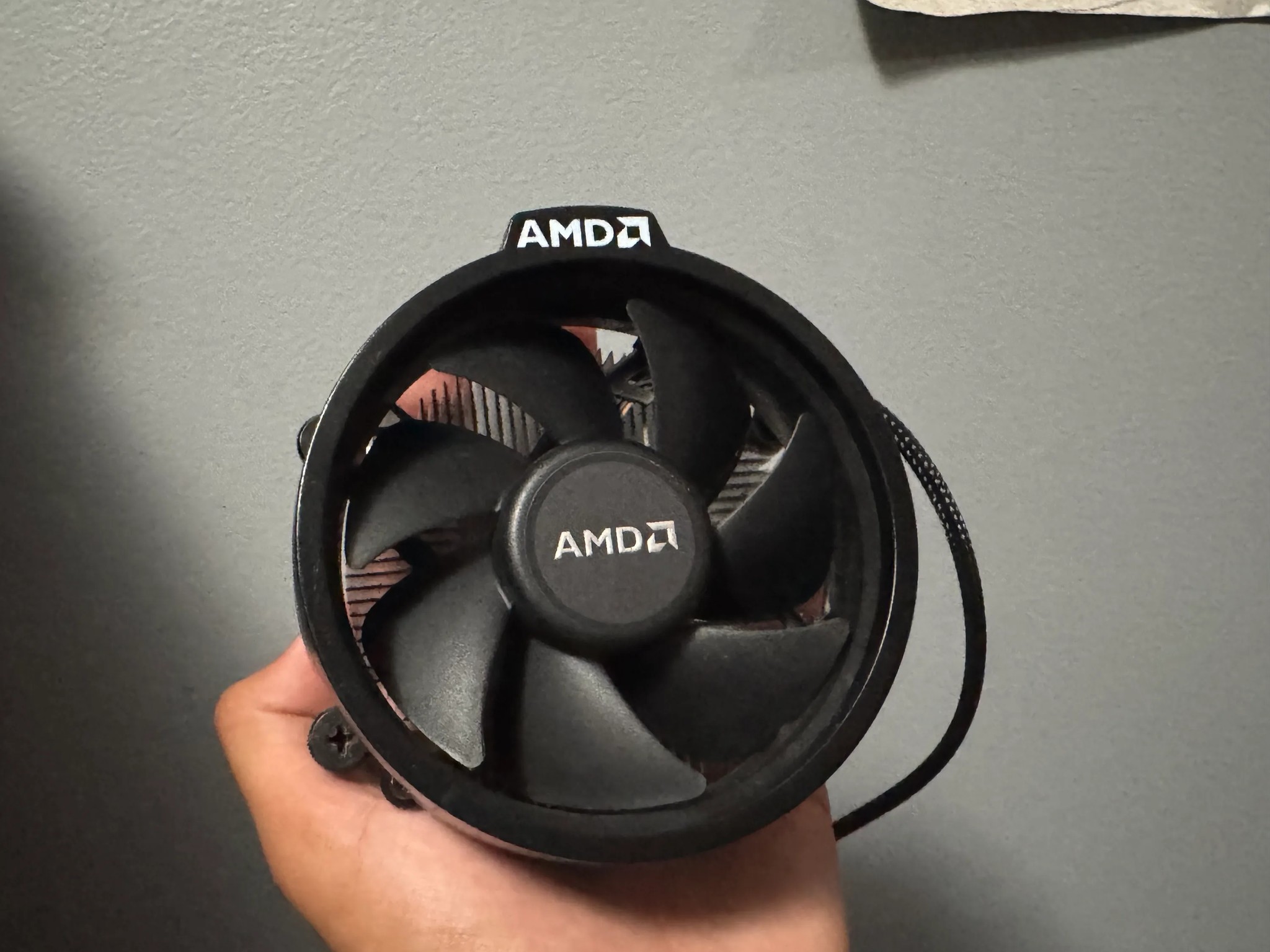 AMD Ryzen 5 5600G CPU/APU AM4 3.9 GHz Used - With Stock Cooler - NOT IN ORIGINAL BOX