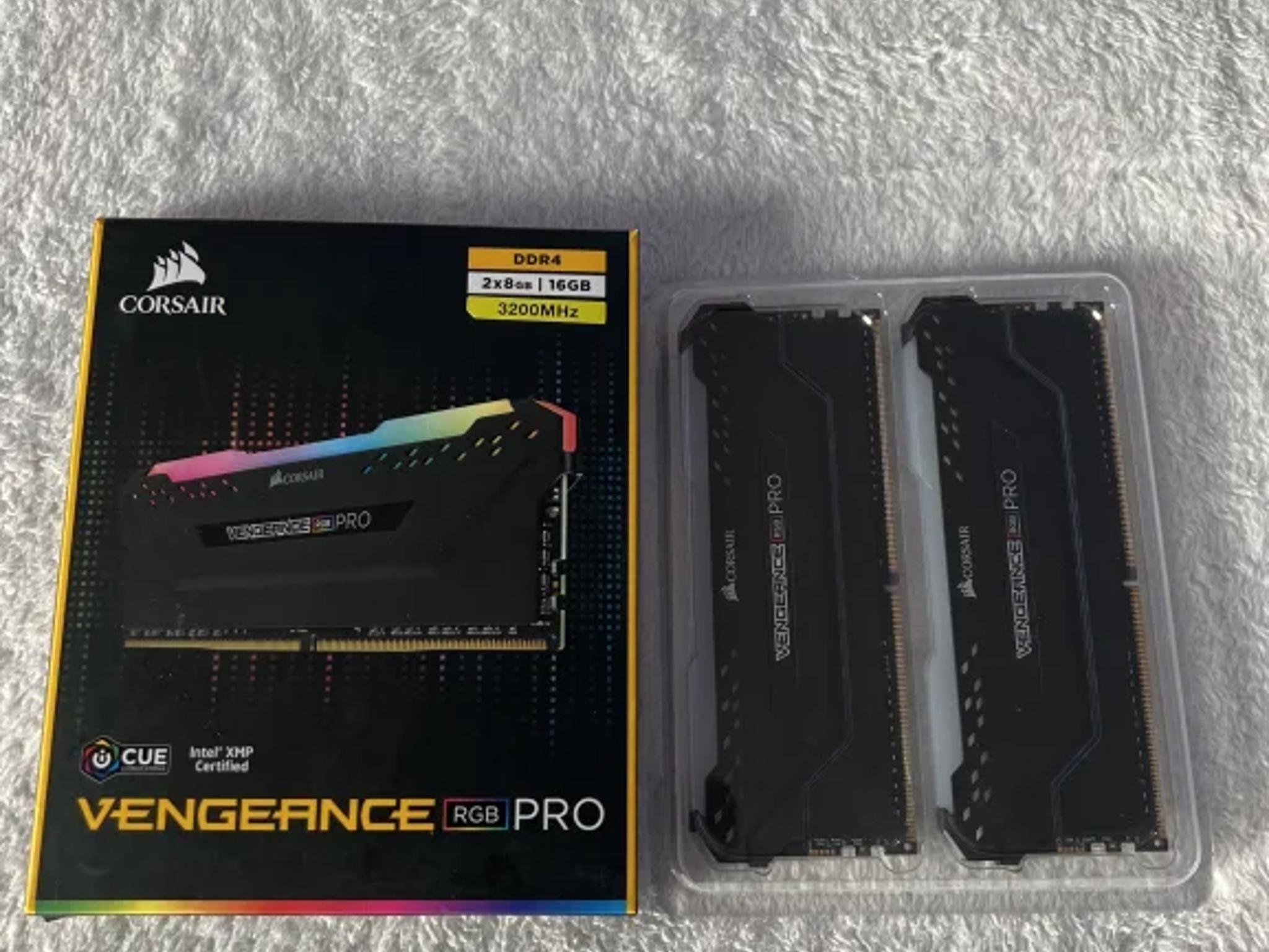 Corsair Vengeance RGB Pro 2x 8GB (16GB)