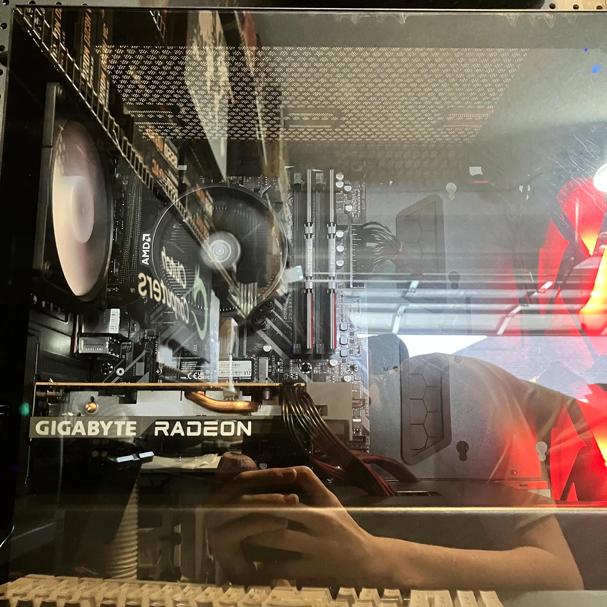 Gaming/Streaming PC W/ Ryzen 5 4500, RX 6500 XT, 1TB SSD, Windows 11 Pro