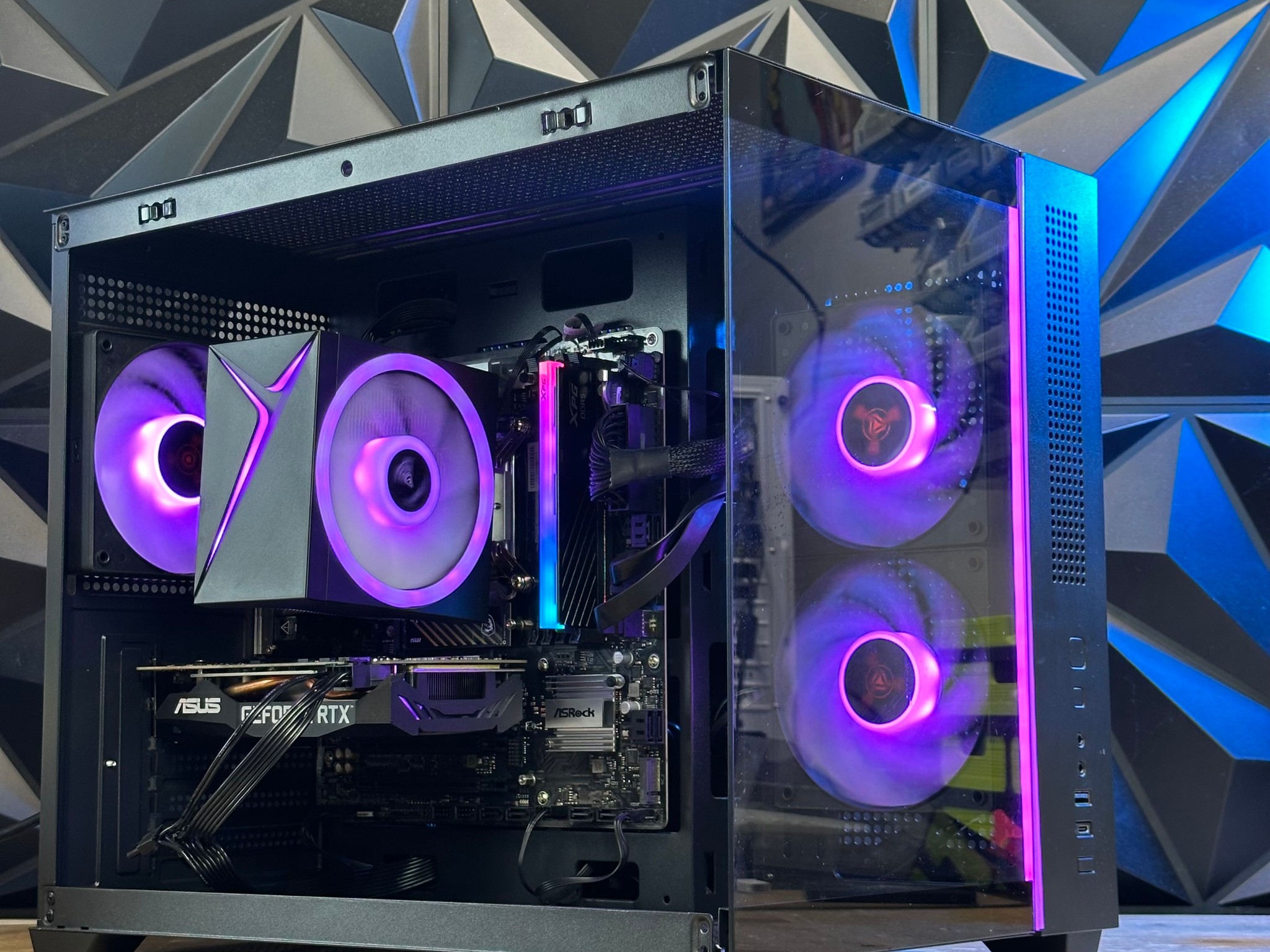 Nvidia RTX 5060 8GB | Intel i5 14400f | 16GB DDR5 | 1TB NVME