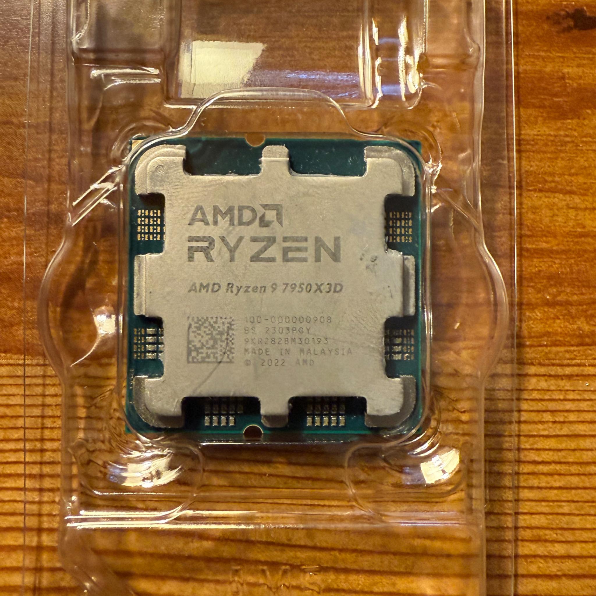 AMD-Ryzen 9-7950X3D-Socket AM5-Desktop Processor-Silver