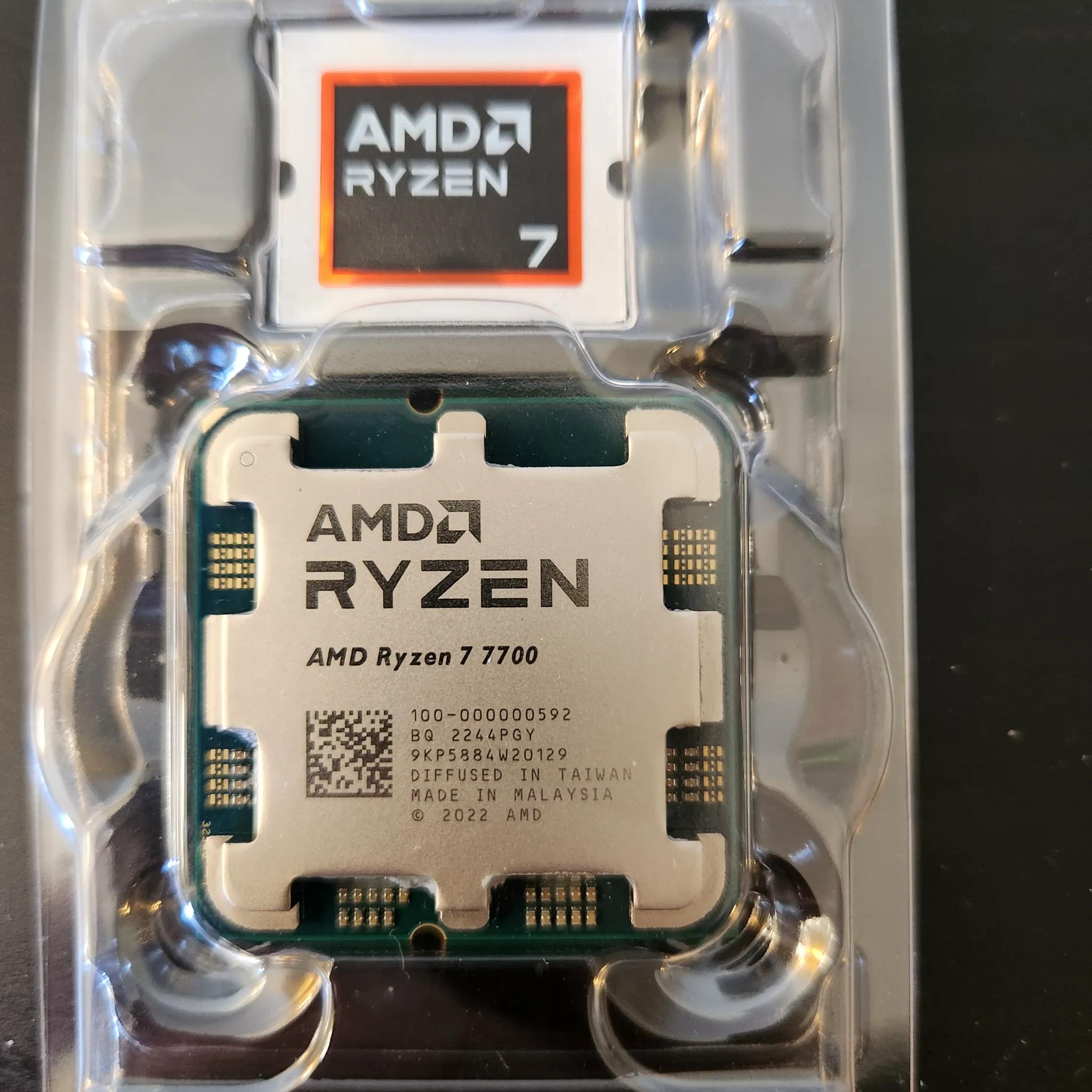 AMD Ryzen 7 7700 CPU