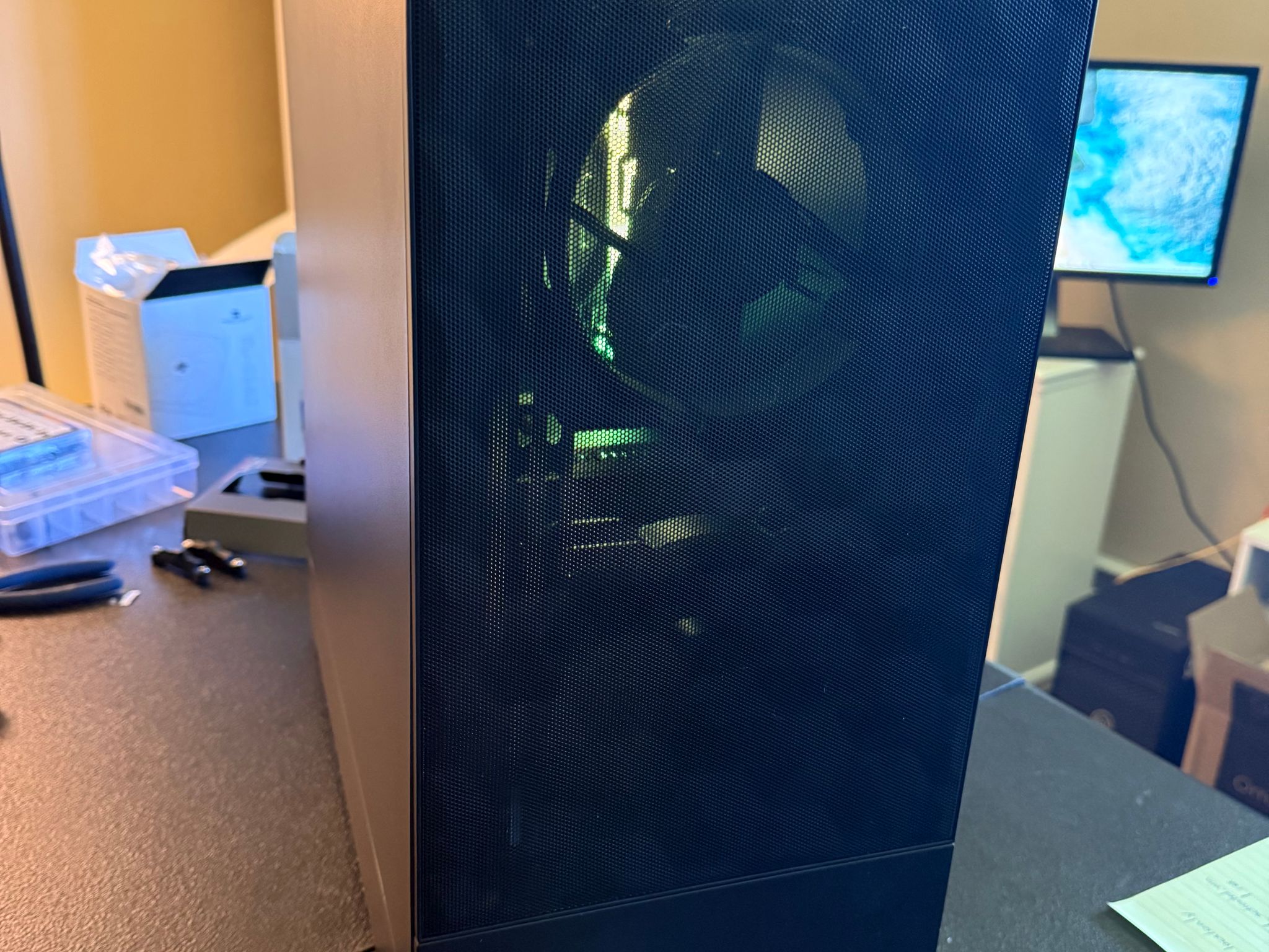 Radeon RX 9060 XT 16GB Custom Gaming PC - Ryzen 5 7600X3D - 4.5 TB Storage