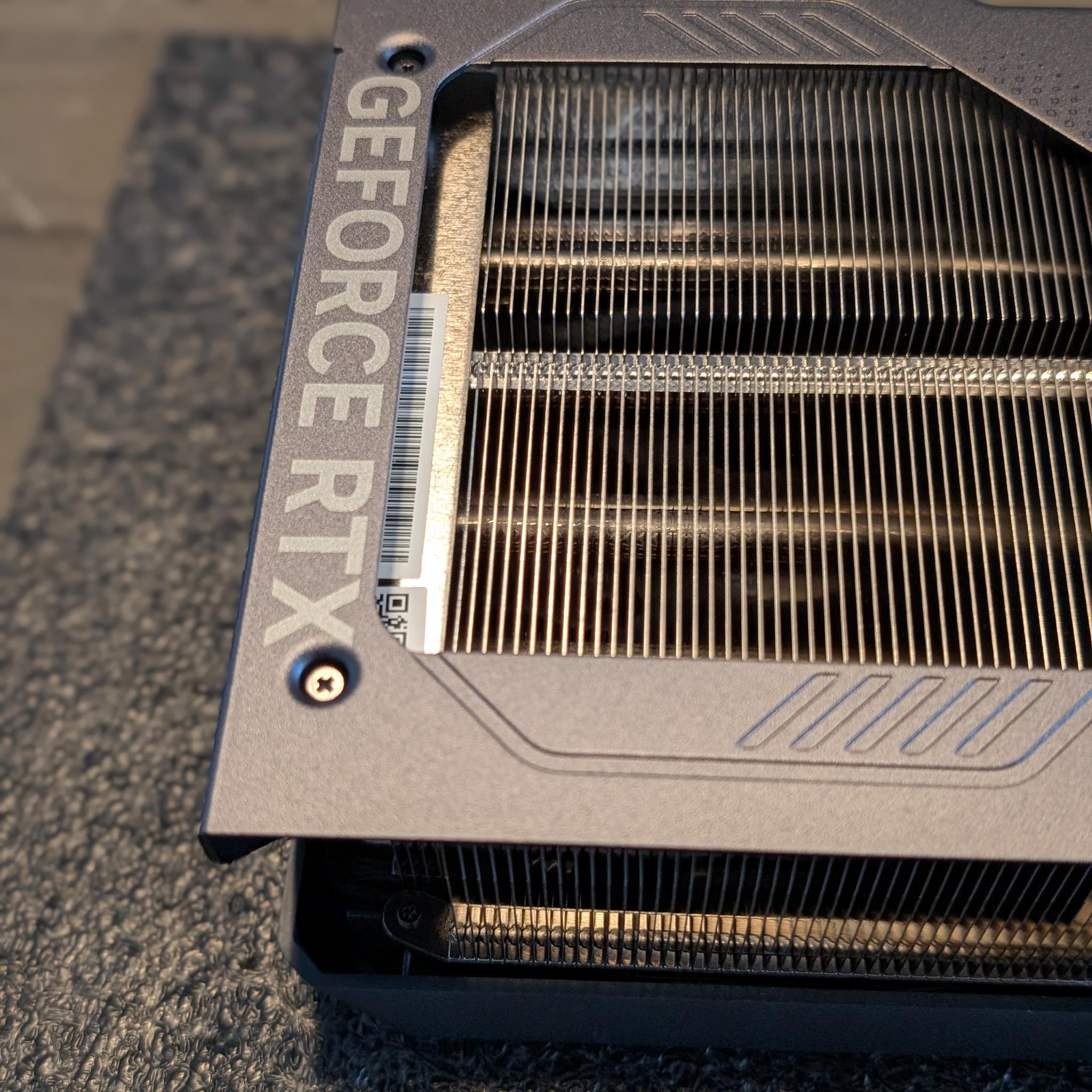 GIGABYTE GeForce RTX 5090 GAMING OC 32G