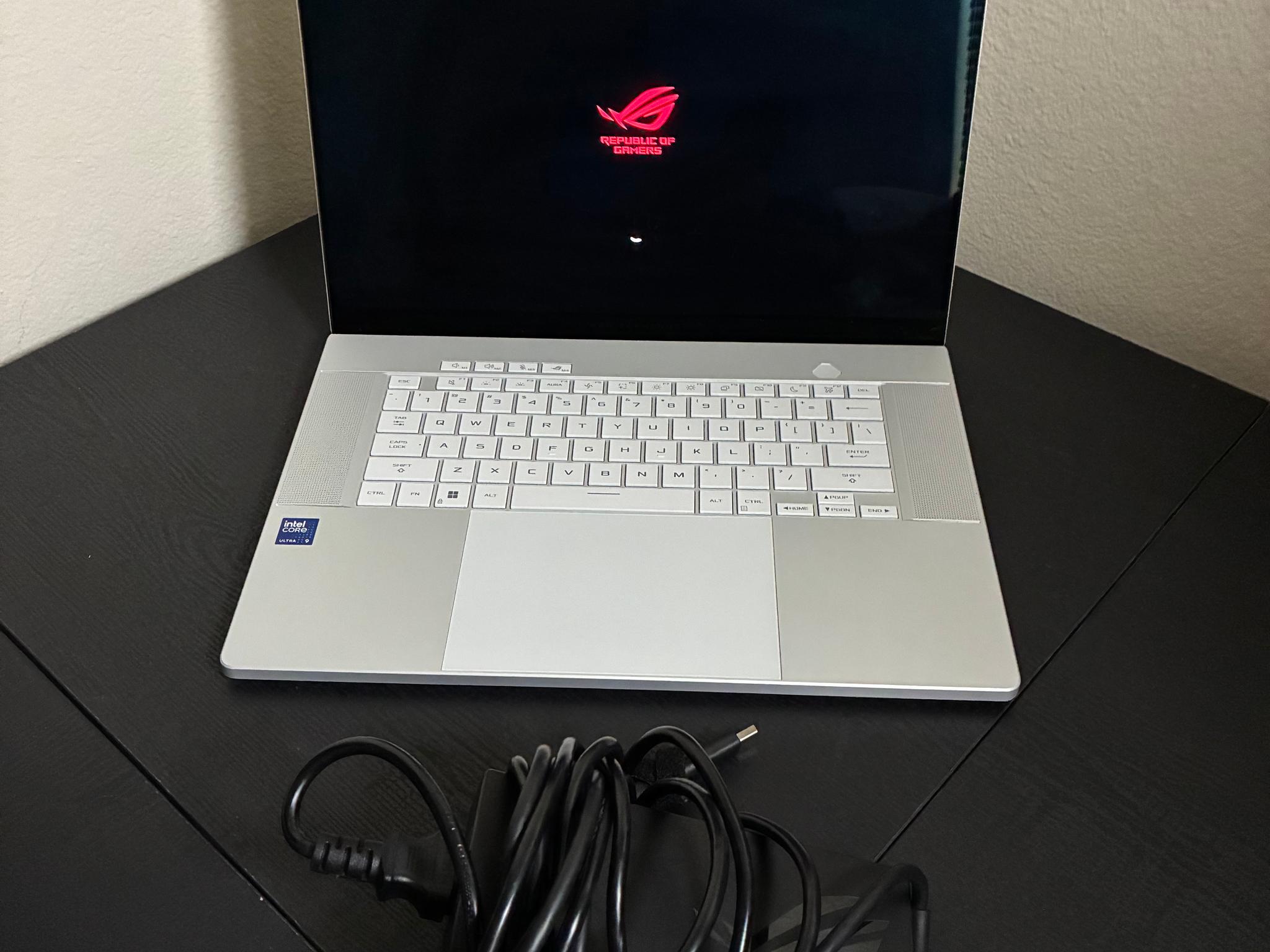4090 ROG zephyrus G16