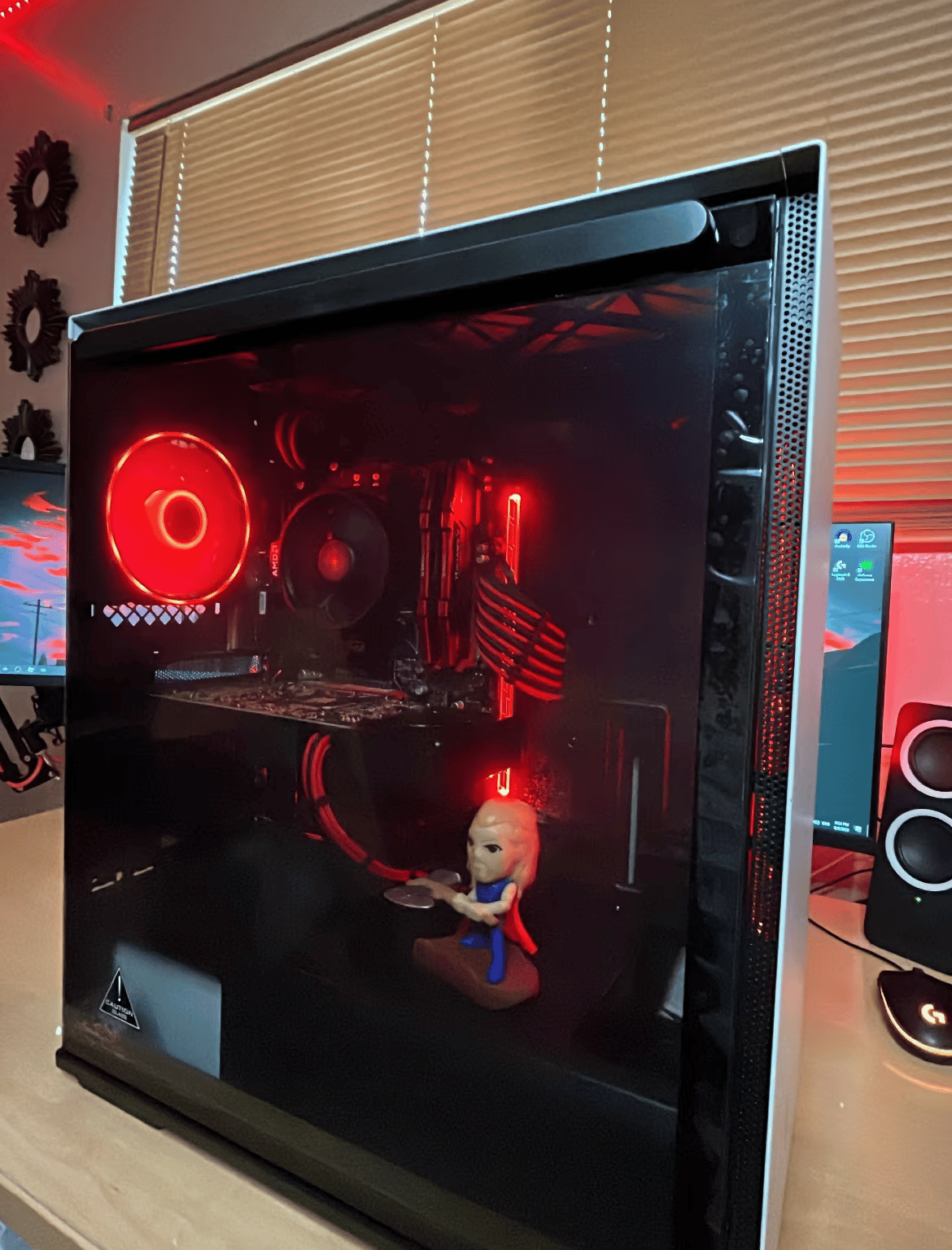 Ultra Budget Gaming PC | Low-Mid Tier | Ryzen 3 2300x | RX 480 4GB
