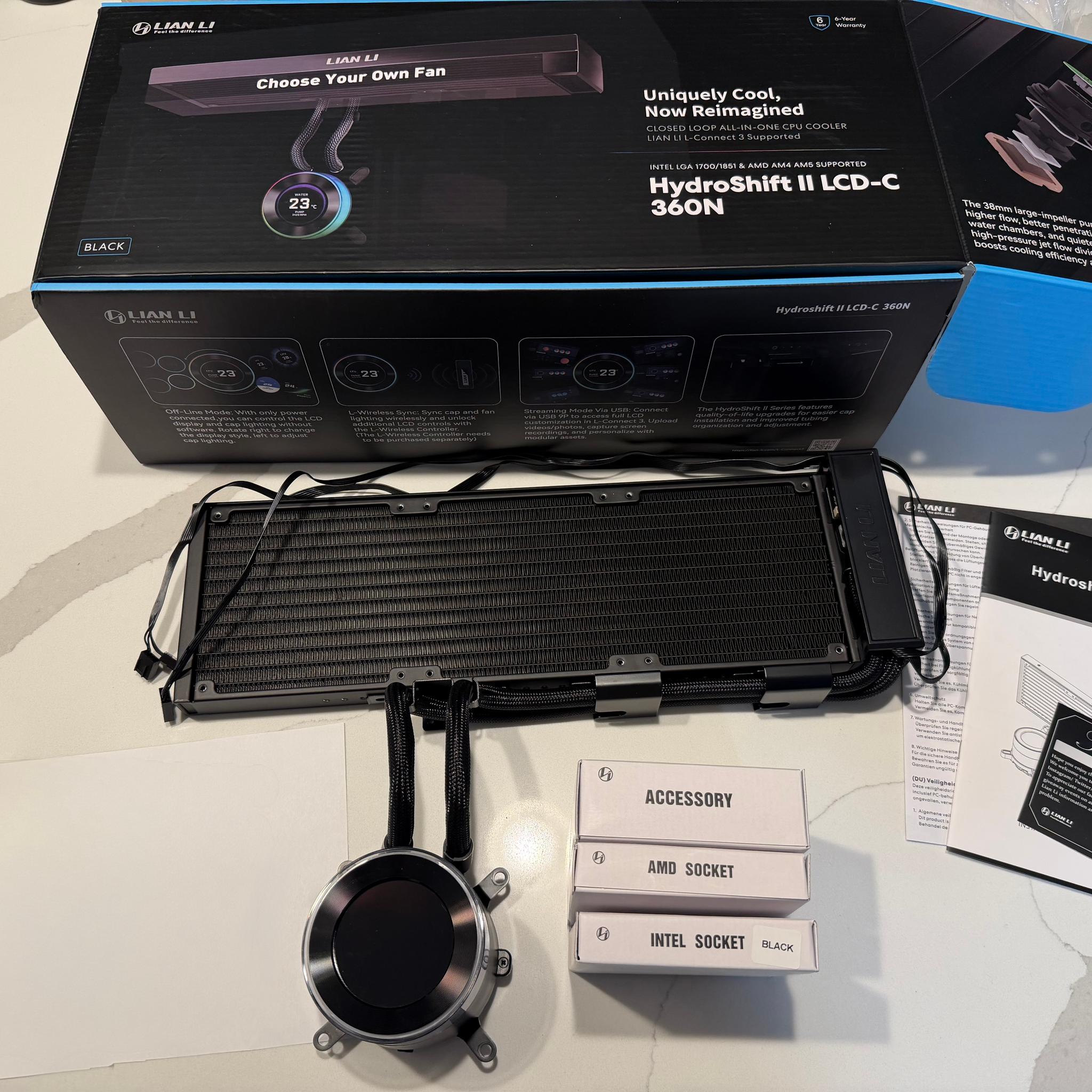 Lian Li Hydroshift II LCD-C 360N