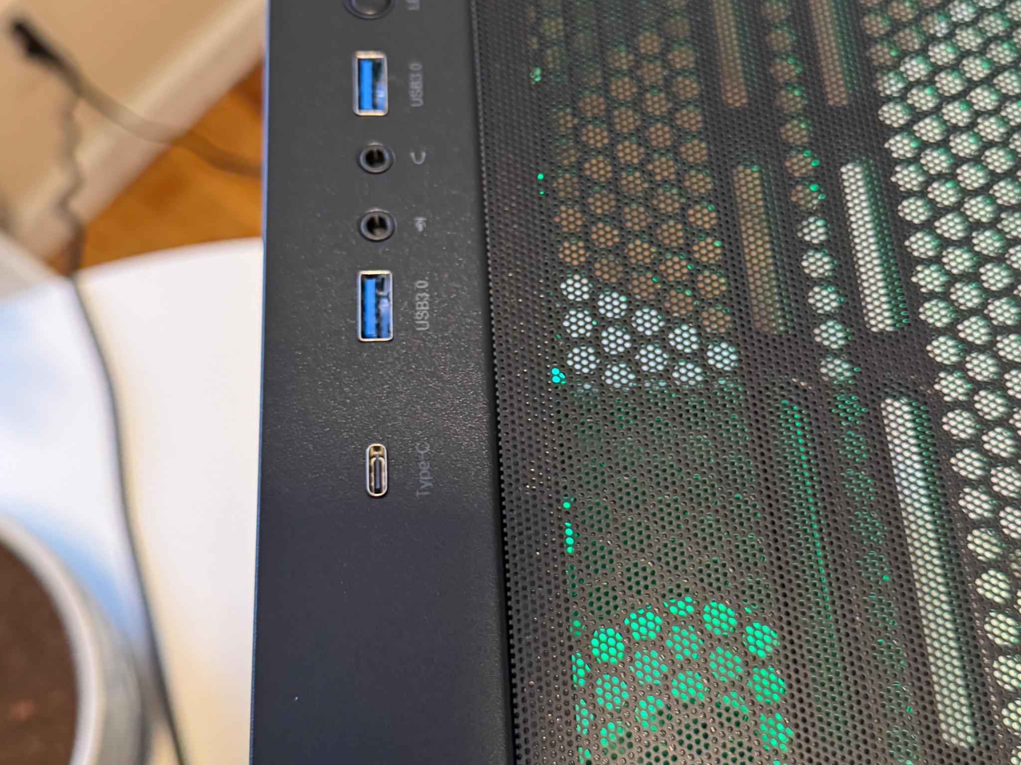 (New) Gaming PC (RTX 3070 + Ryzen 7 5700x)