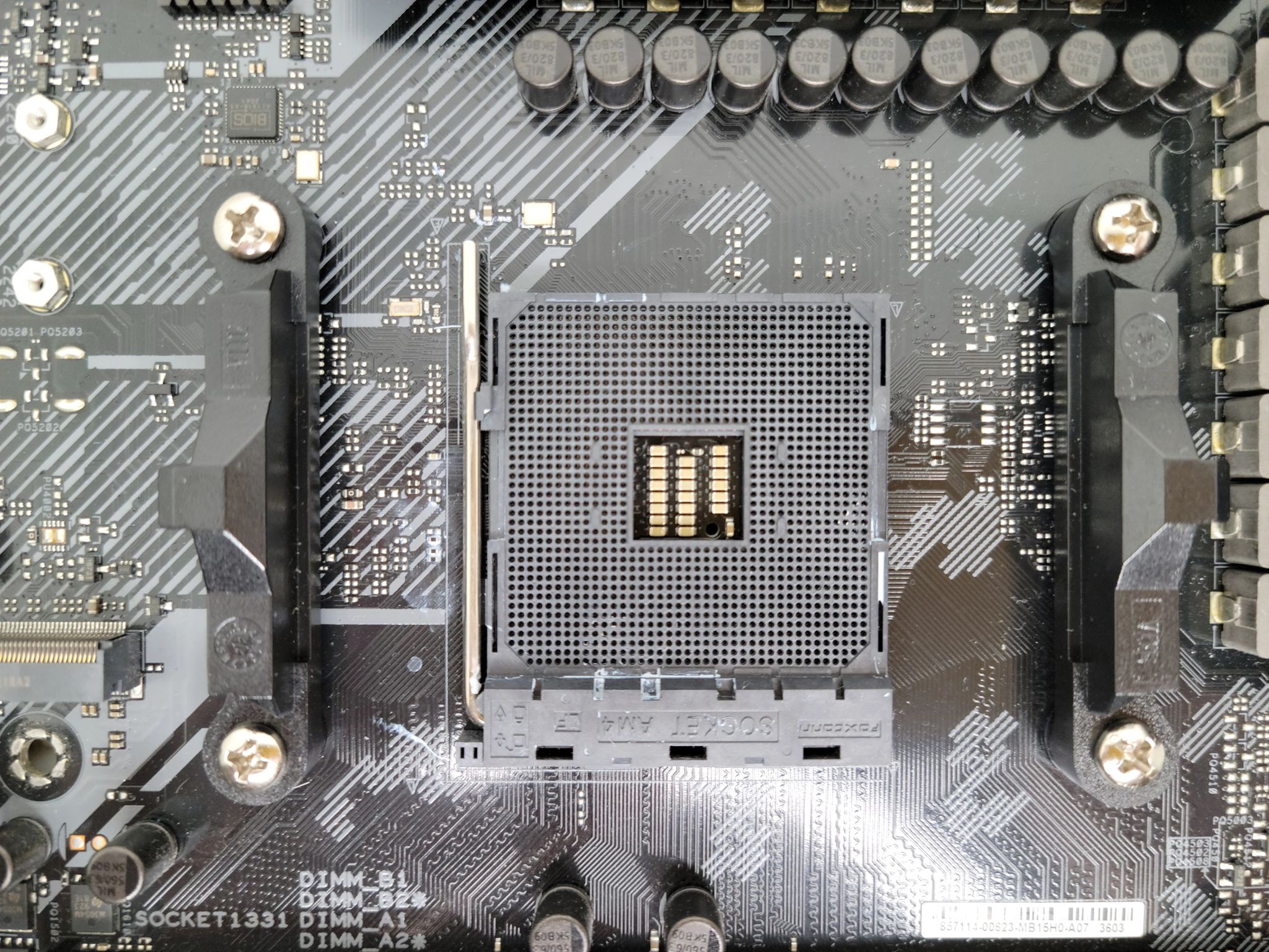ASUS TUF Gaming X570-Pro (WiFi) (READ DESCRIPTION)