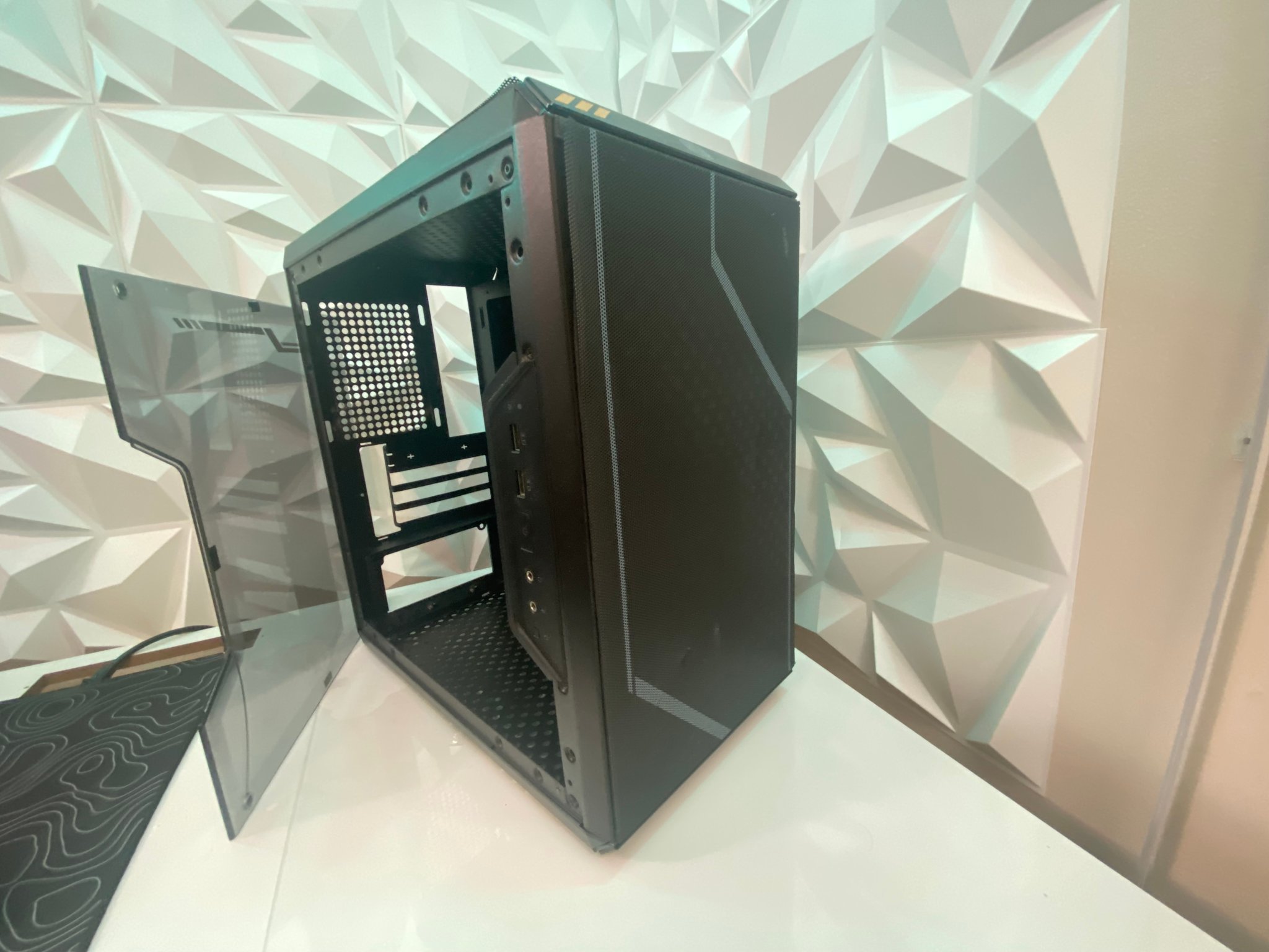 Cooler Master Micro-ATX Case – Mid Condition