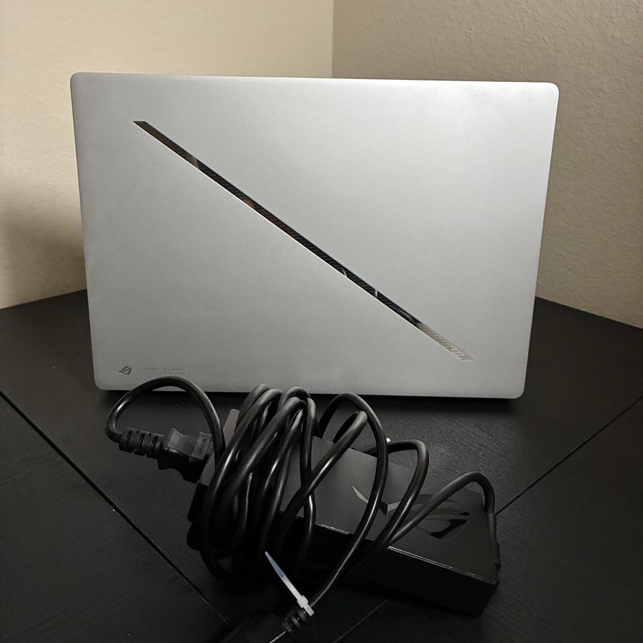 4090 ROG zephyrus G16