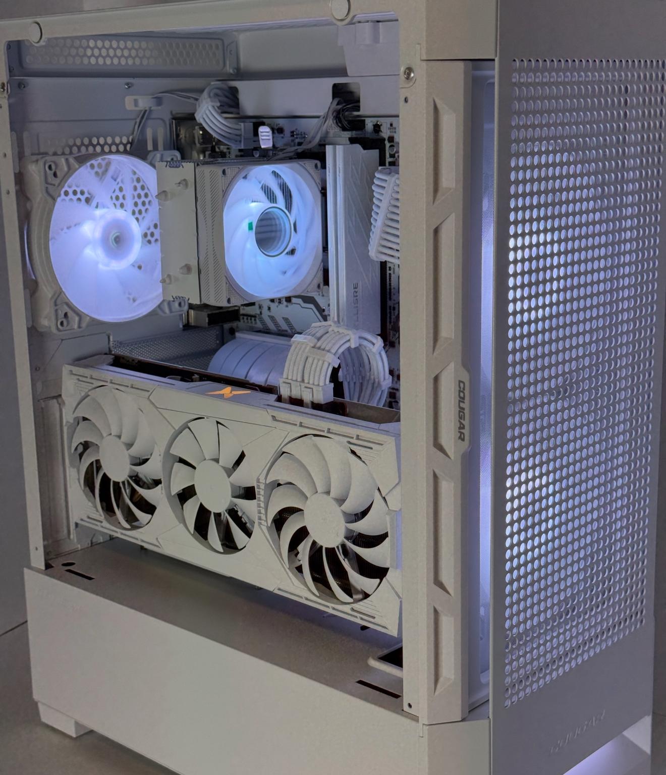 ⚪️FROSTBYTE STRIKER⚪️ 5700XT | RYZEN 5 | 16GB DDR4 | 1TB M.2