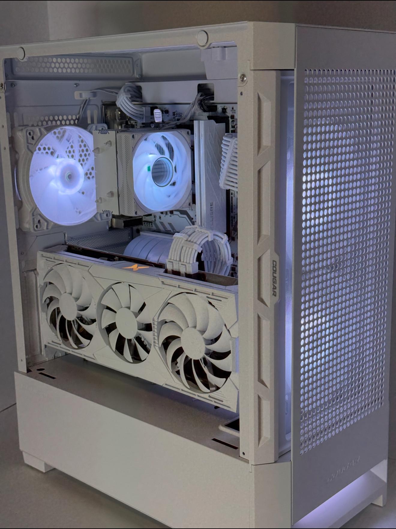⚪️FROSTBYTE STRIKER⚪️ 5700XT | RYZEN 5 | 16GB DDR4 | 1TB M.2