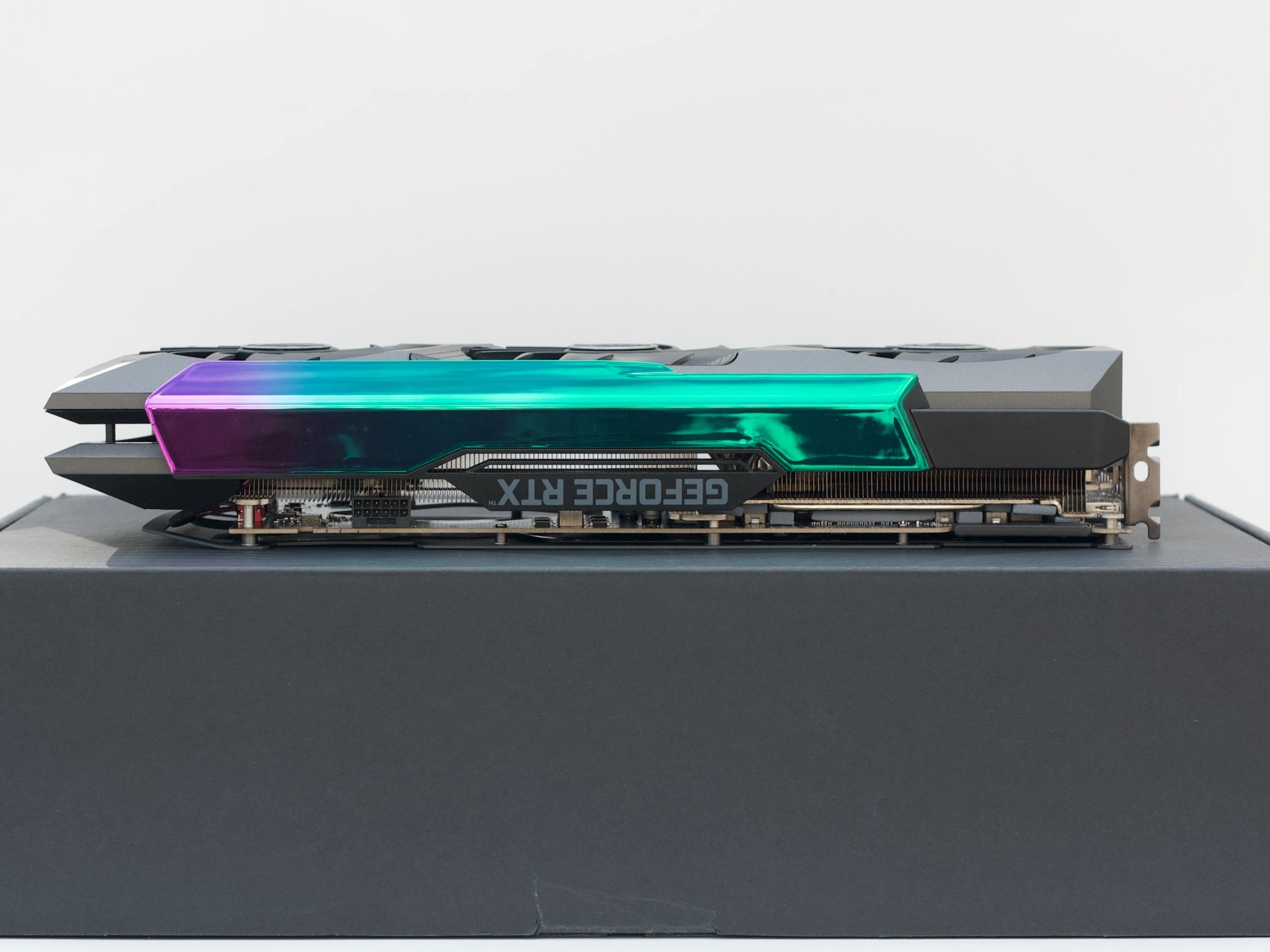 ZOTAC Gaming RTX 3090 Ti AMP Extreme Holo 24GB GDDR6X — Excellent