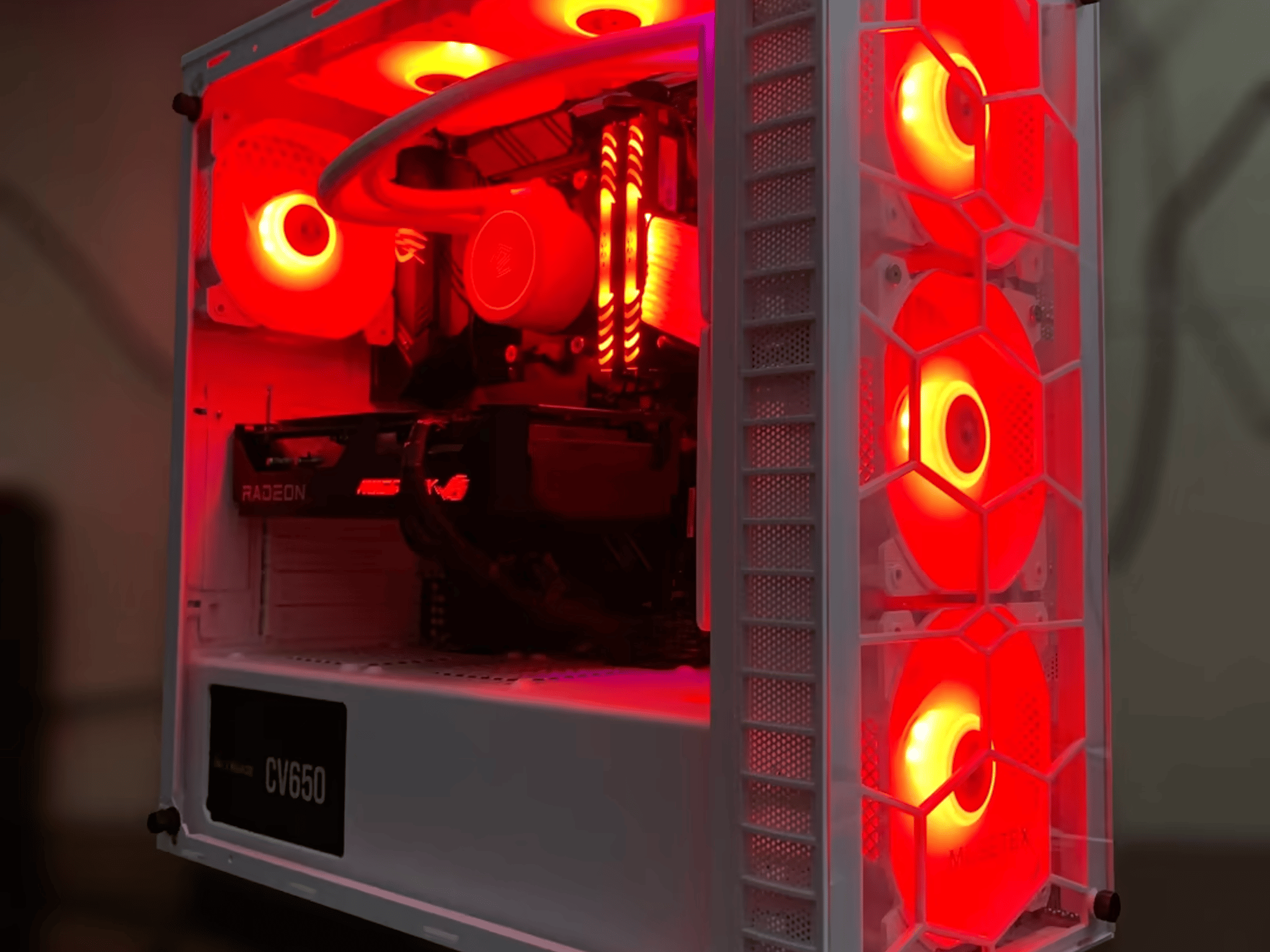 Mid Ranged Gaming Streaming Pc, R7 5800x, RX 6600XT 