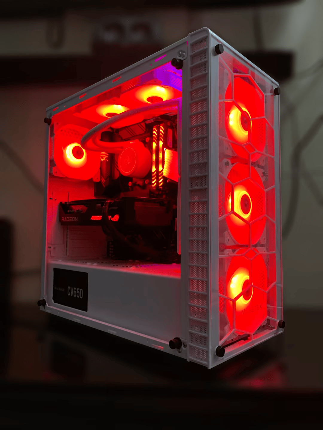Mid Ranged Gaming Streaming Pc, R7 5800x, RX 6600XT 