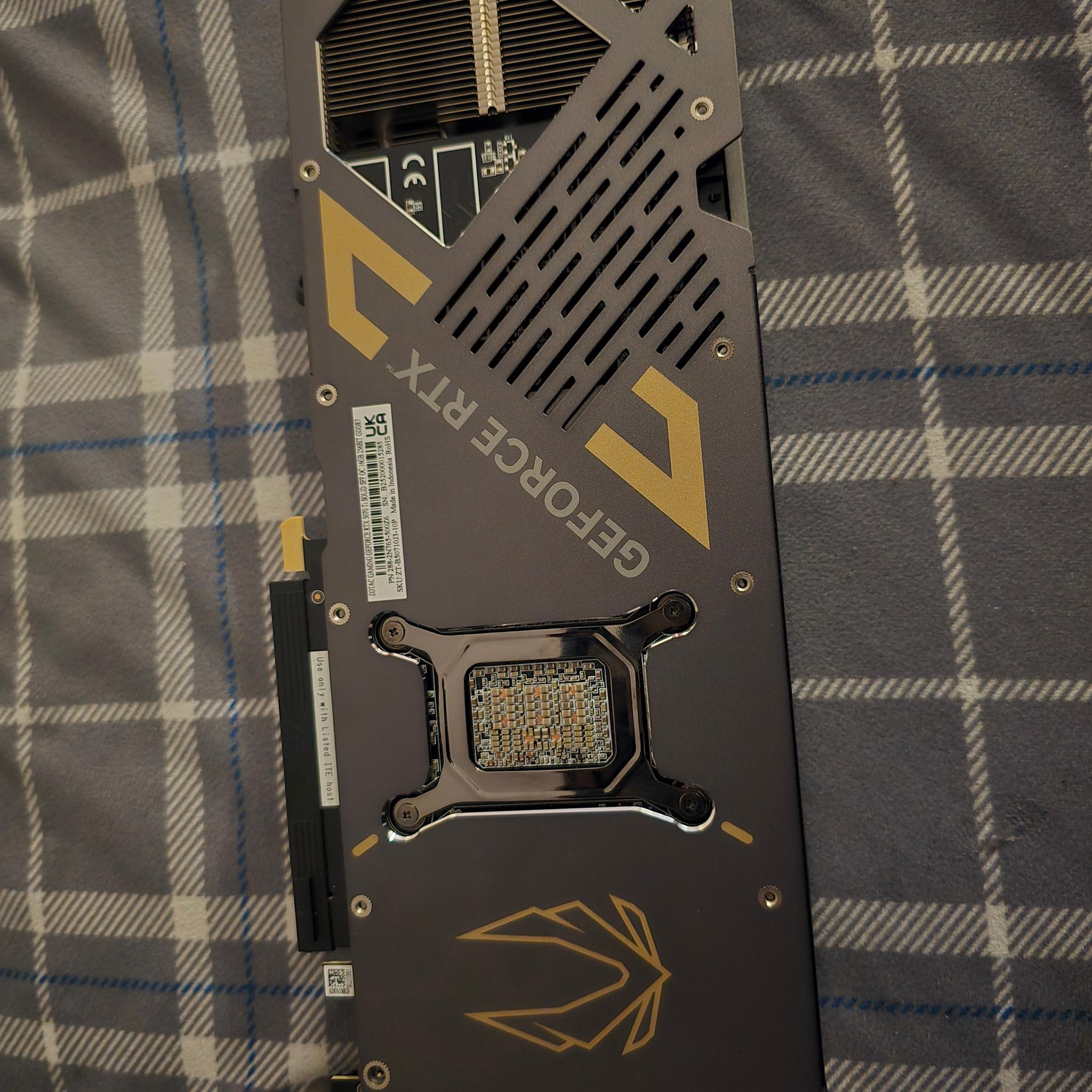 ZOTAC GAMING GeForce RTX 5070 Ti SOLID OC