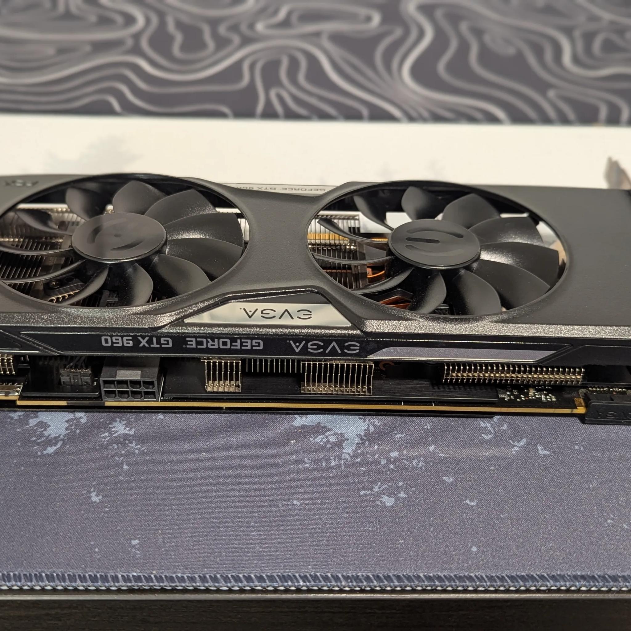 GTX 960 2GB - EVGA