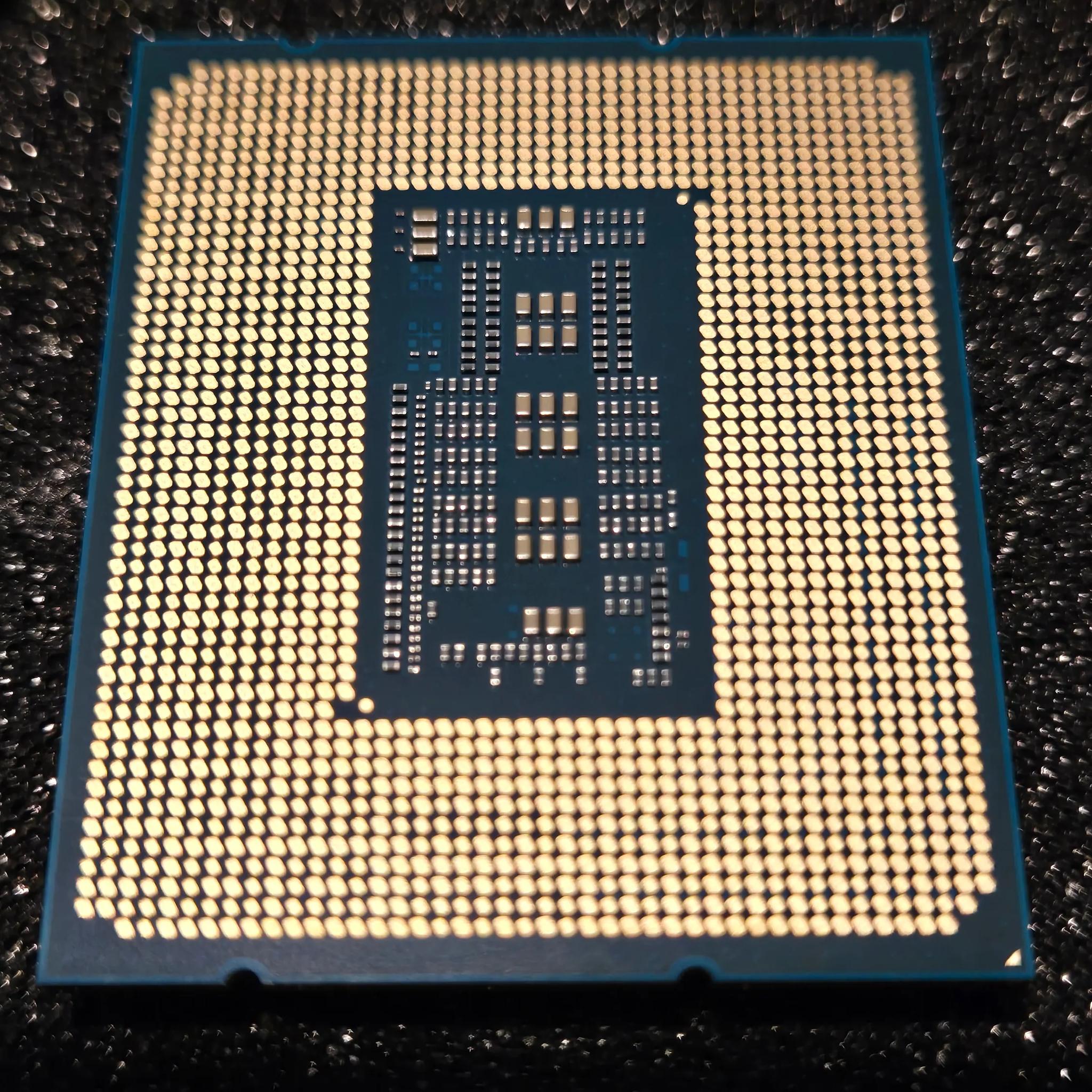 I9-13900K