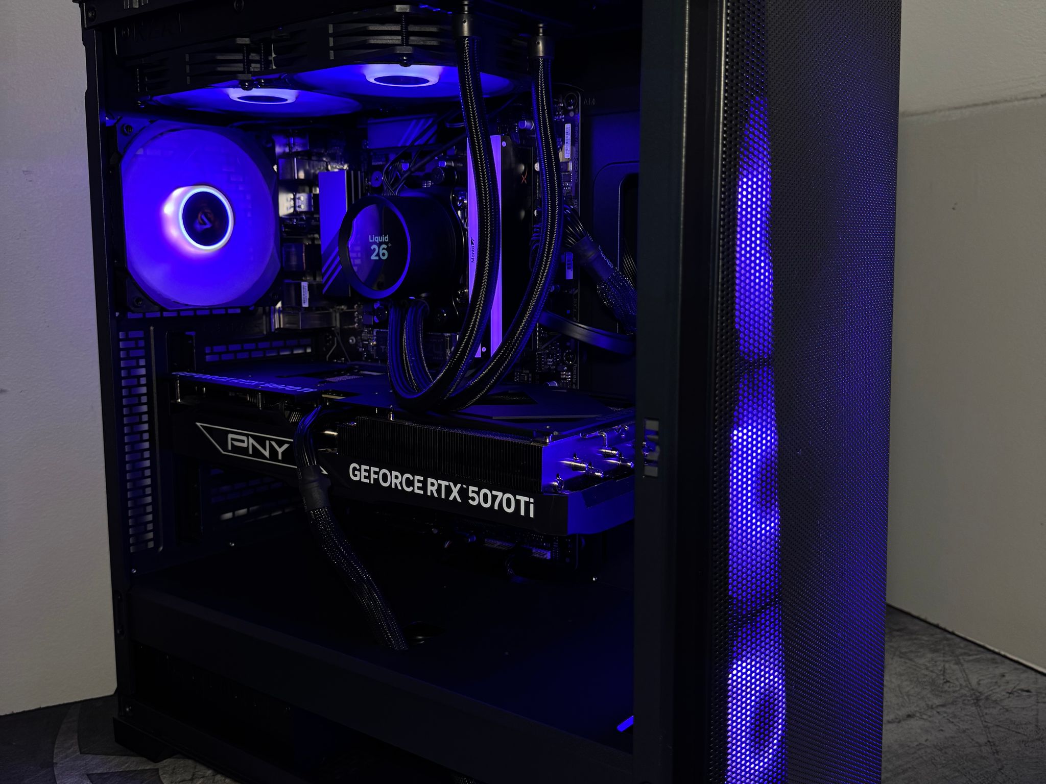 RTX 5070 Ti | Ryzen 7 9800X3D | 32GB DDR5 6000 MT/s CL30 | 2TB Storage | Free Shipping
