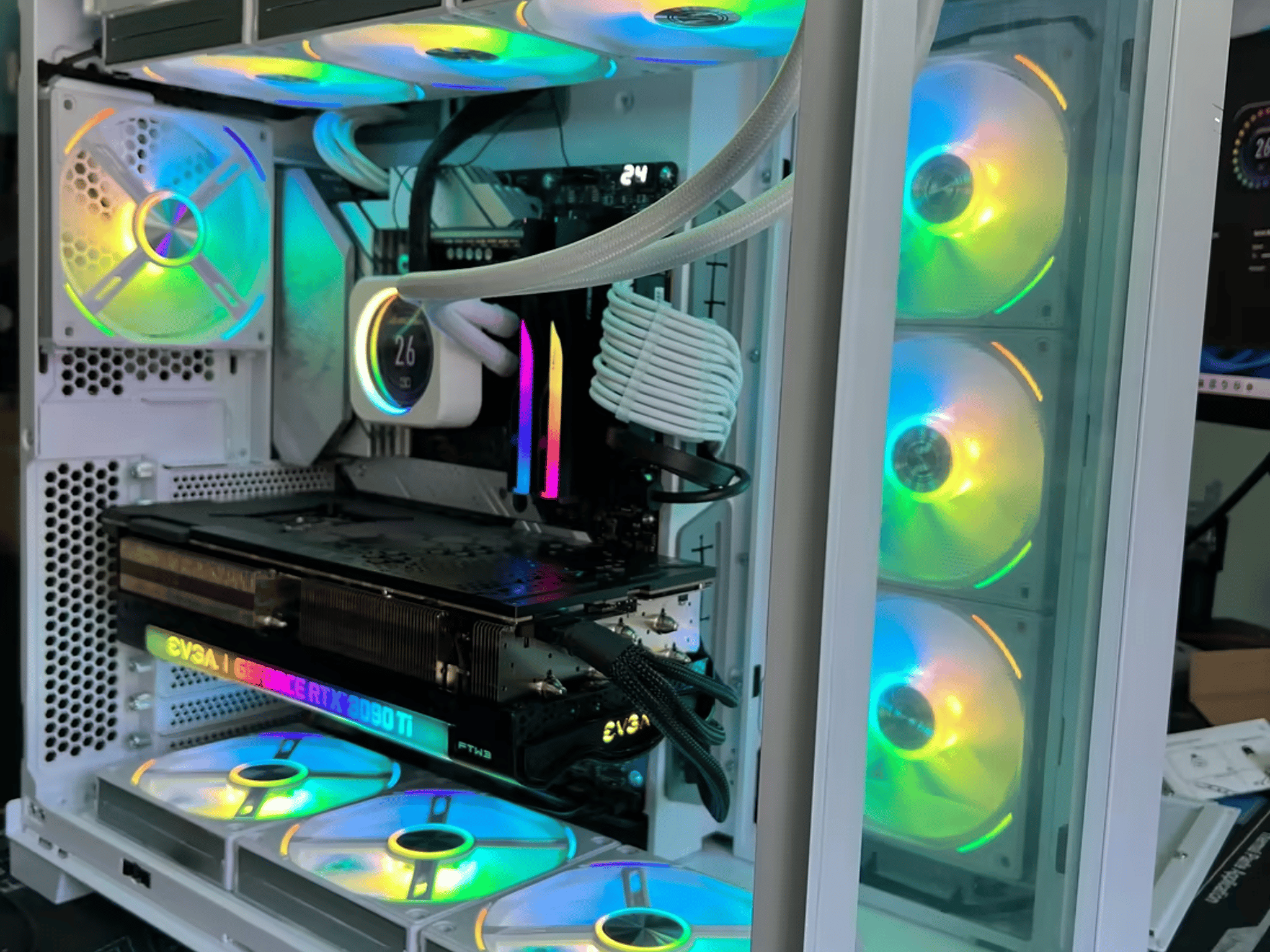 Project Snow White 12900k 3090ti
