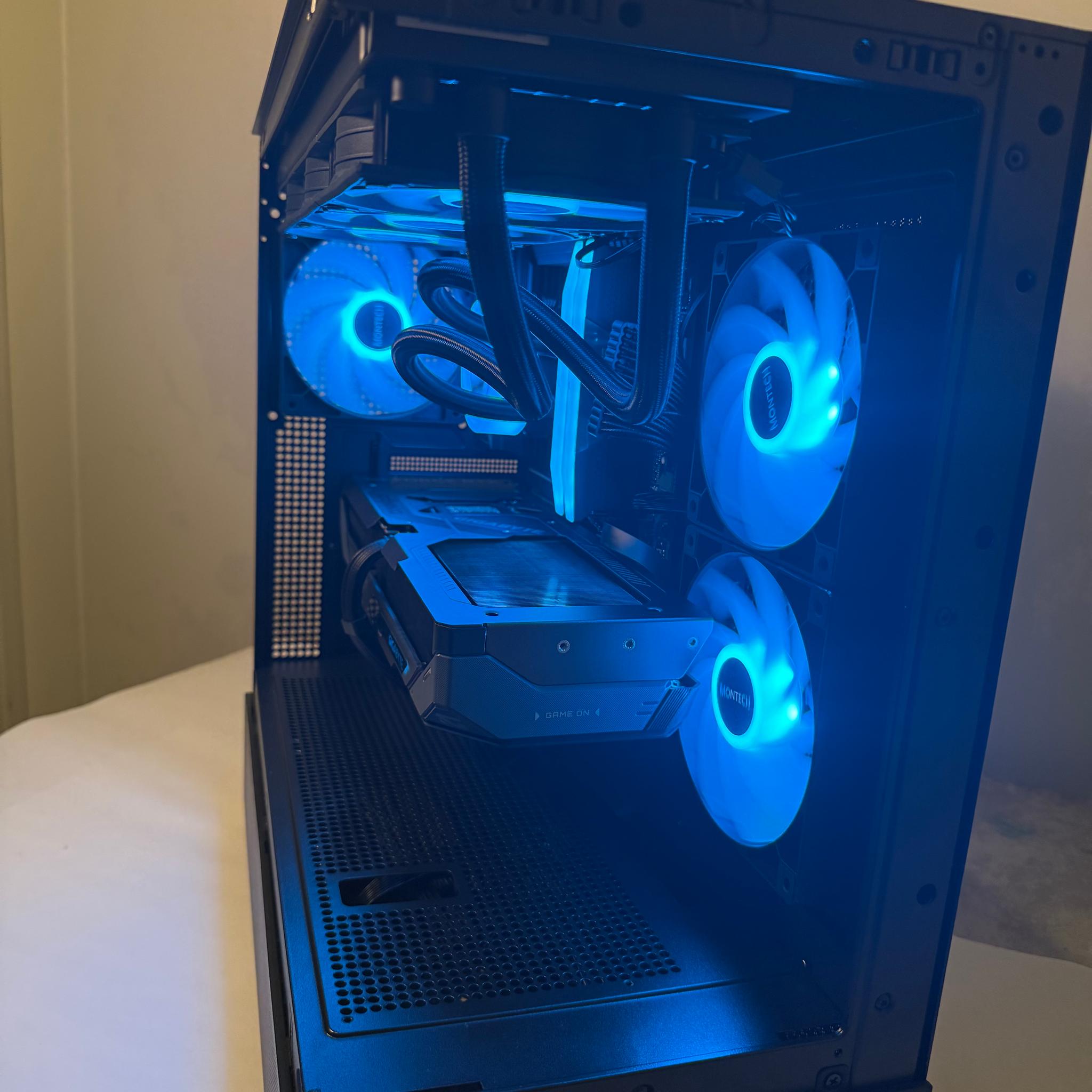 BLUE ICE: RTX 5070|Ryzen 7 9700x|32 GIGS of DDR5 RAM|360mm AIO|WIFI Ready|Windows 11 pro ACTIVATED|