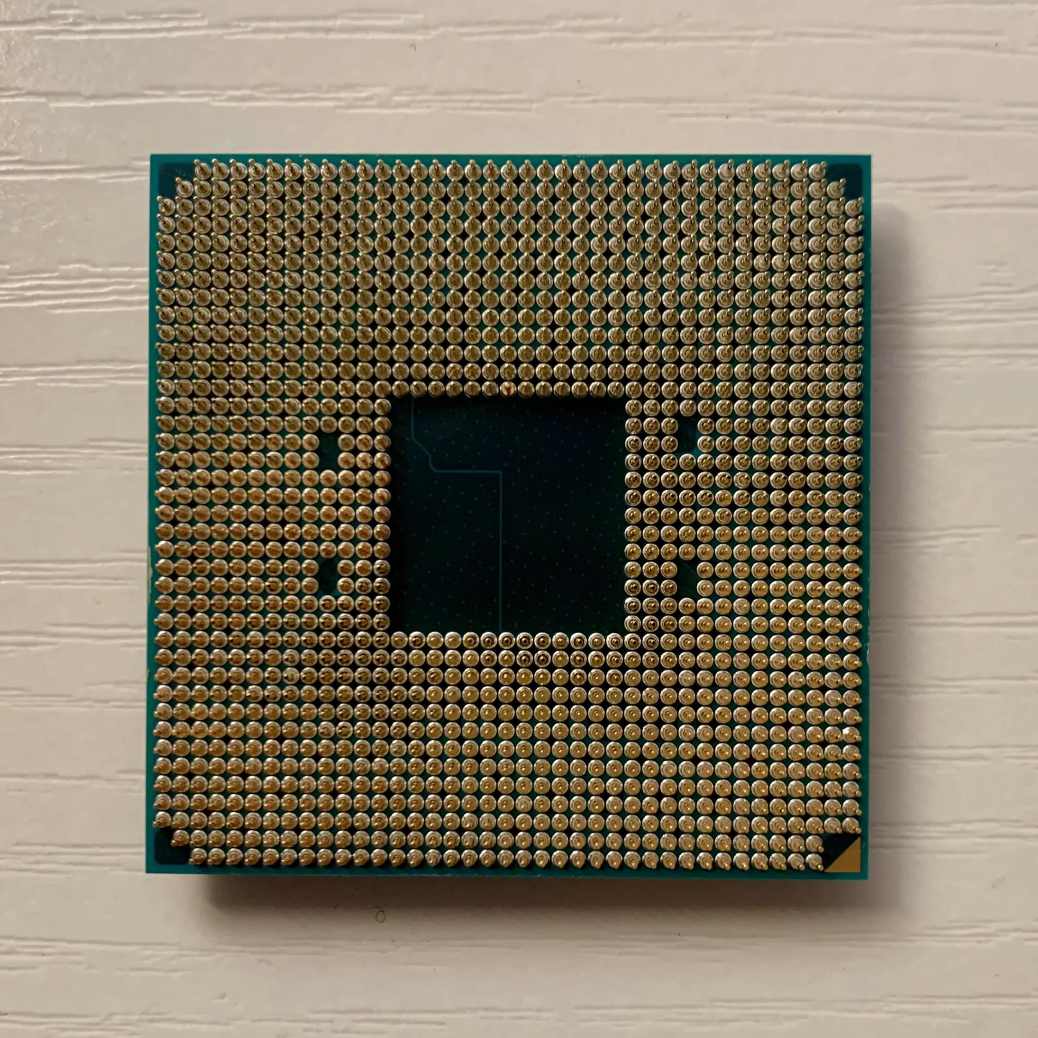 Ryzen 5 5500 w/ Stock Cooler