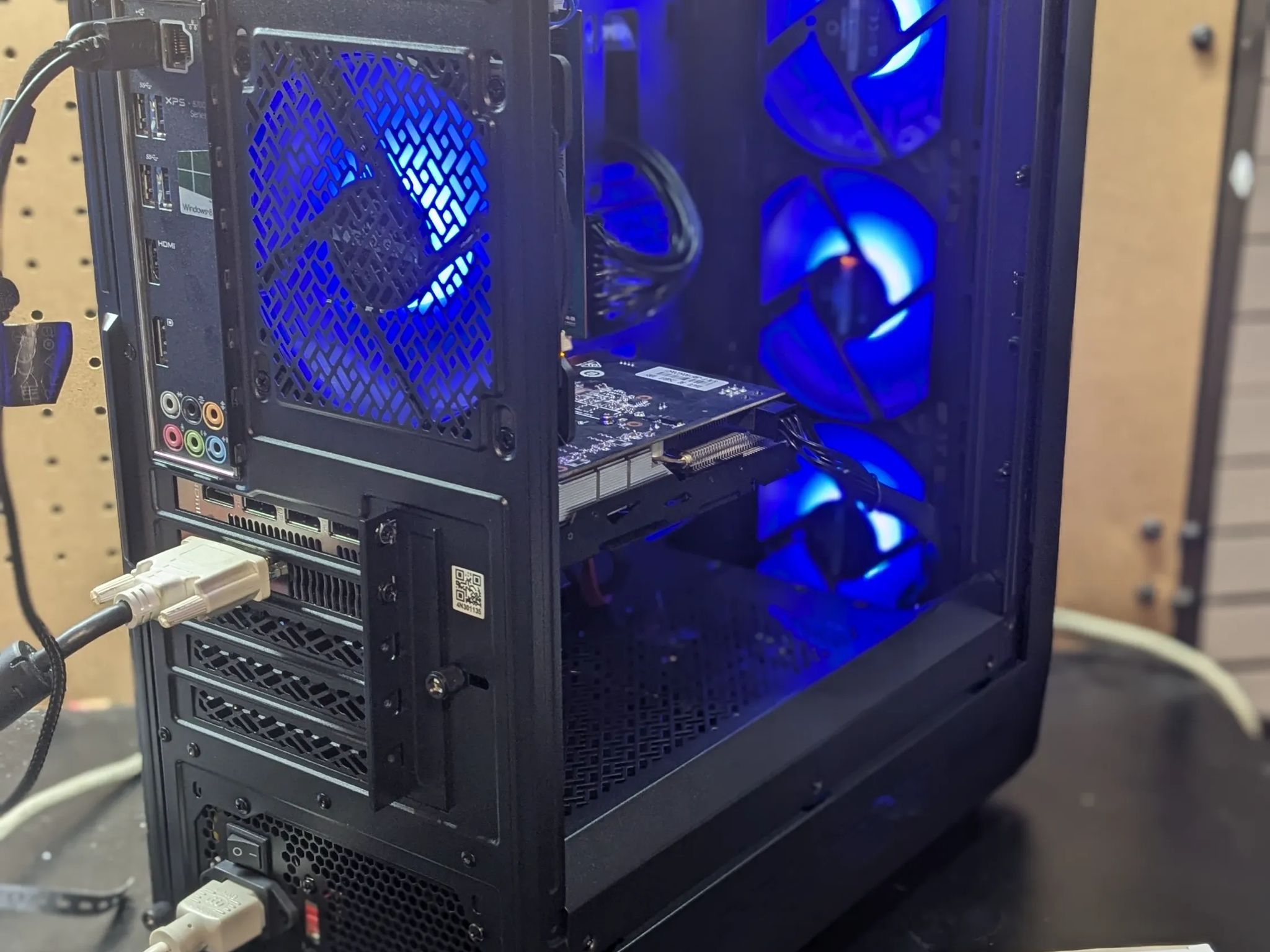 100 FPS Fortnite | 180 Day Warranty | i5-4590 , 16GB RAM, 480GB SSD, RX 470 8GB, RGB, Wifi, Win10