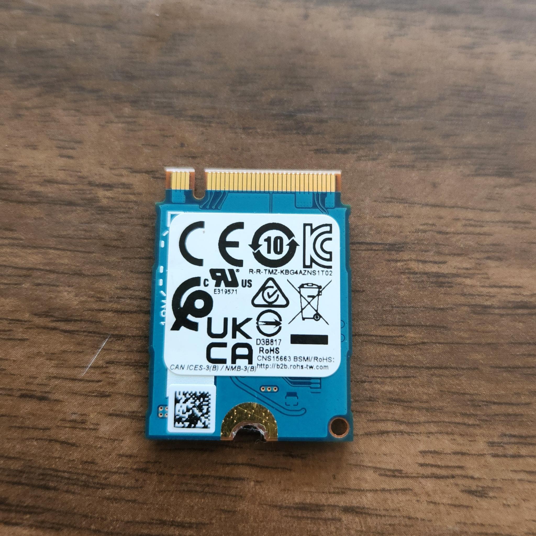 512GB Kioxia BG4 NVMe SSD
