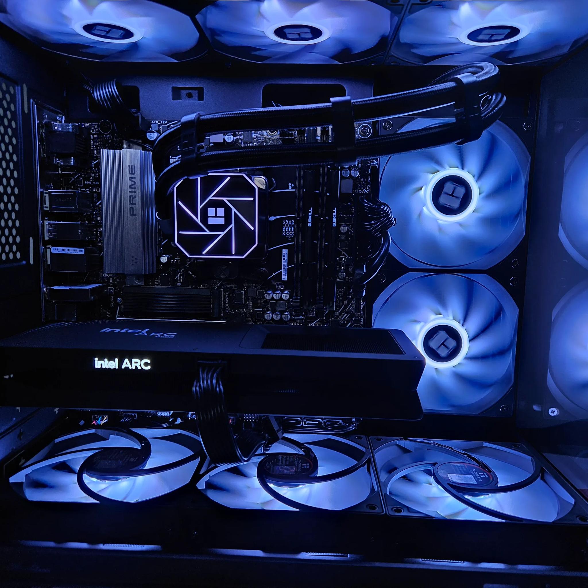 Limited time 2TB SSD UPGRADE! Liquid cooled Ryzen 5 / 32GB DDR5 / 2TB SSD / Intel ARC B580 12GB