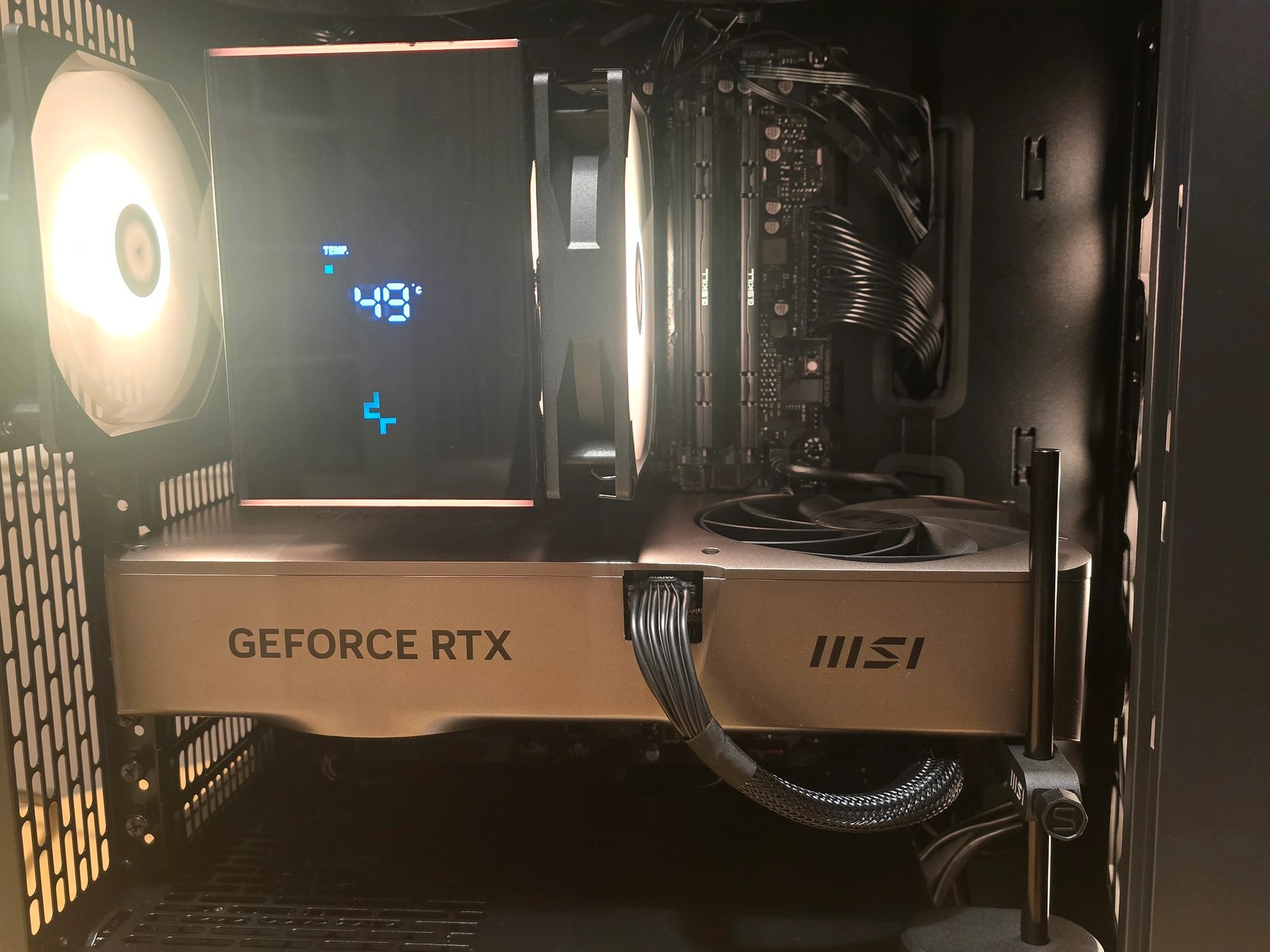 *Black Friday* 4K "Cozy Grizzly" | Cruises through Esports and AAA titles! | Nvidia RTX 4080 Super