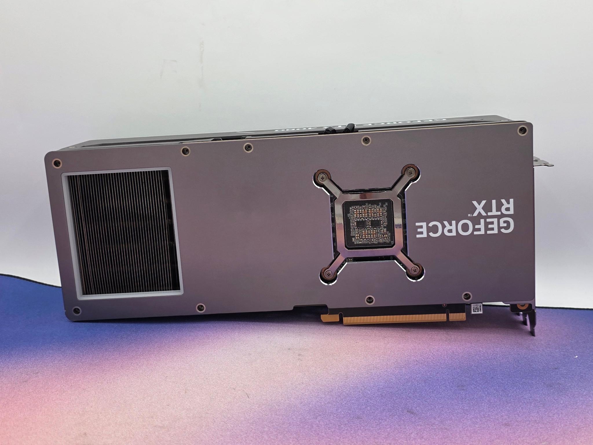 Lenovo RTX 4080 Super OEM