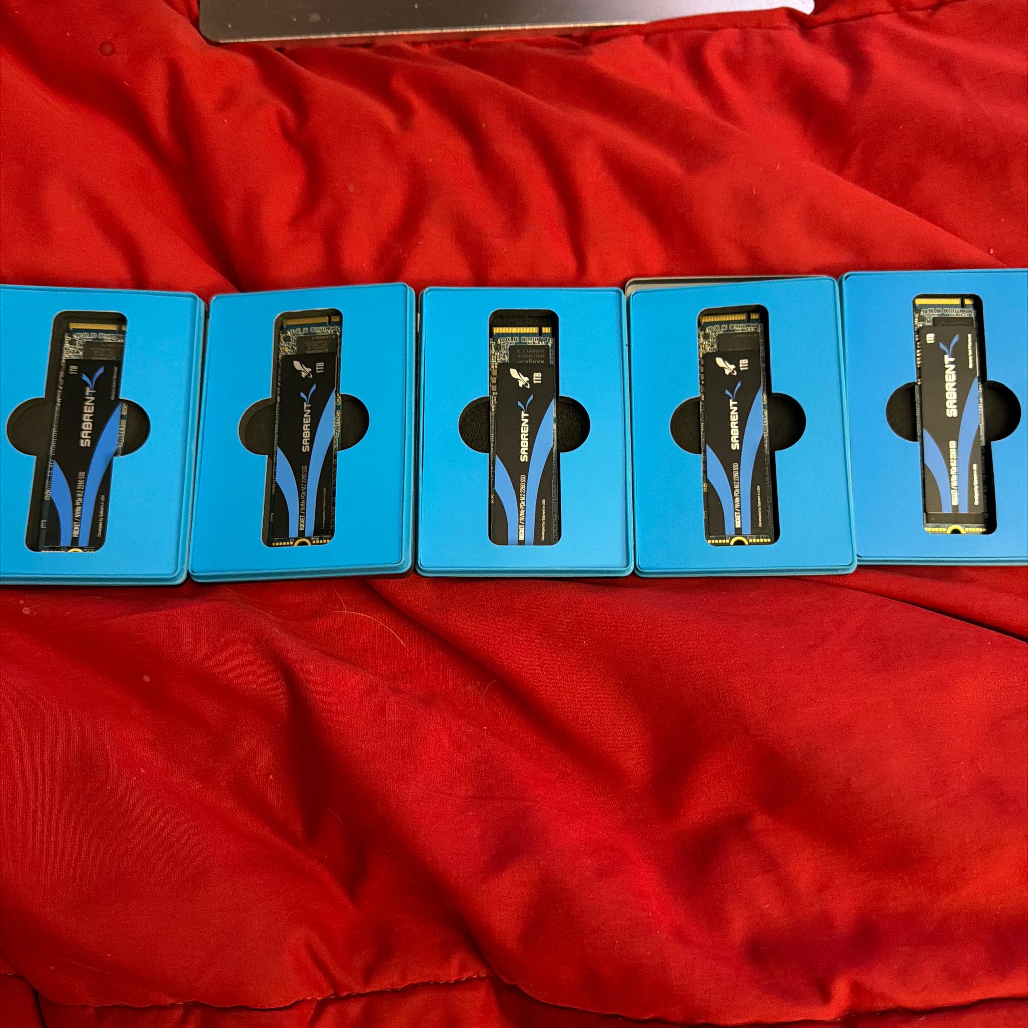 5x Sabrent Rocket 1TB SSD Refurbished