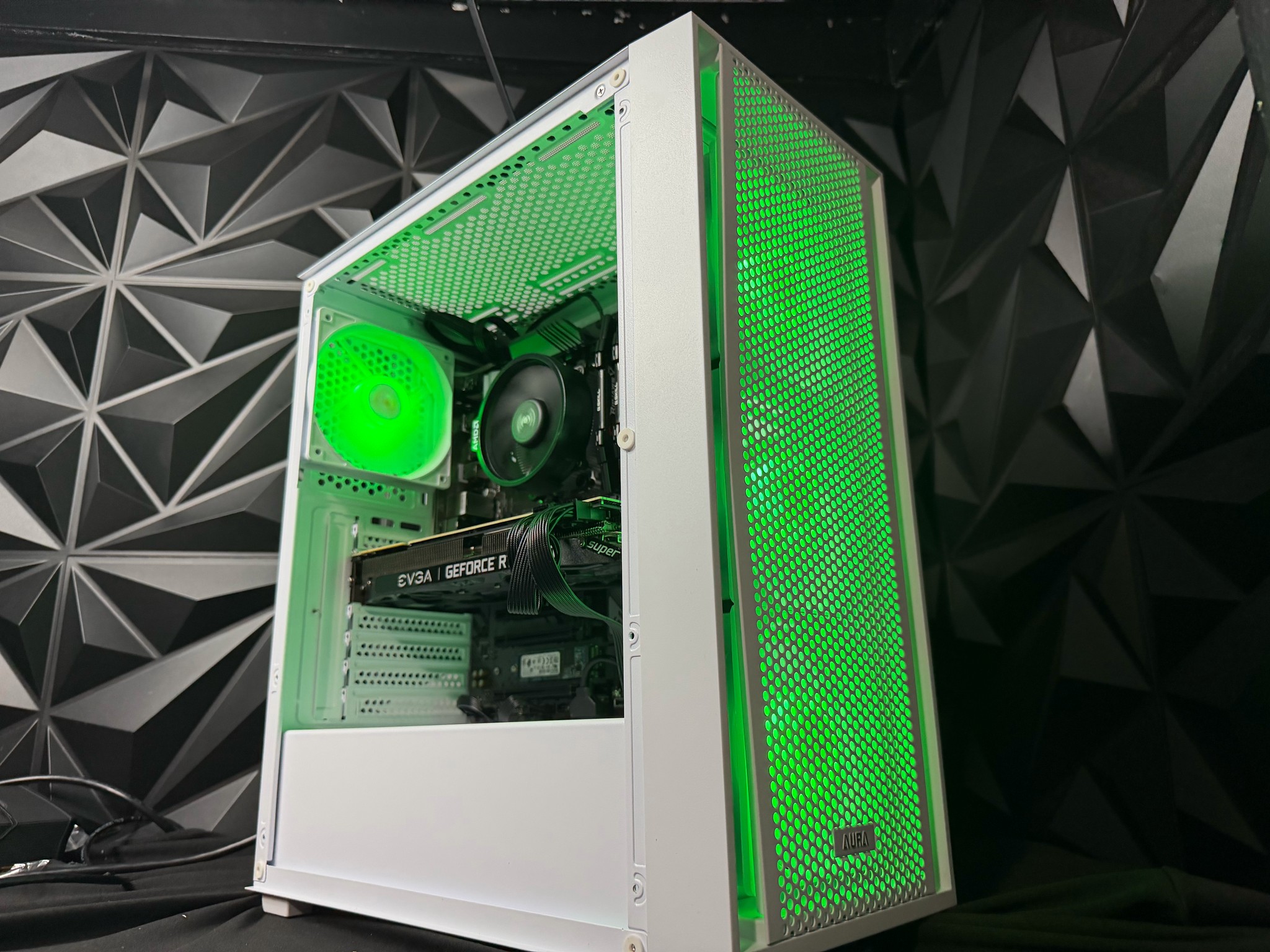 🔥😎 THE MID DADDY 5570S 😎🔥Ryzen 5 5500| RTX 2070 Super| 1.5 TB SSD| 16 GB DDR4| 650W PSU