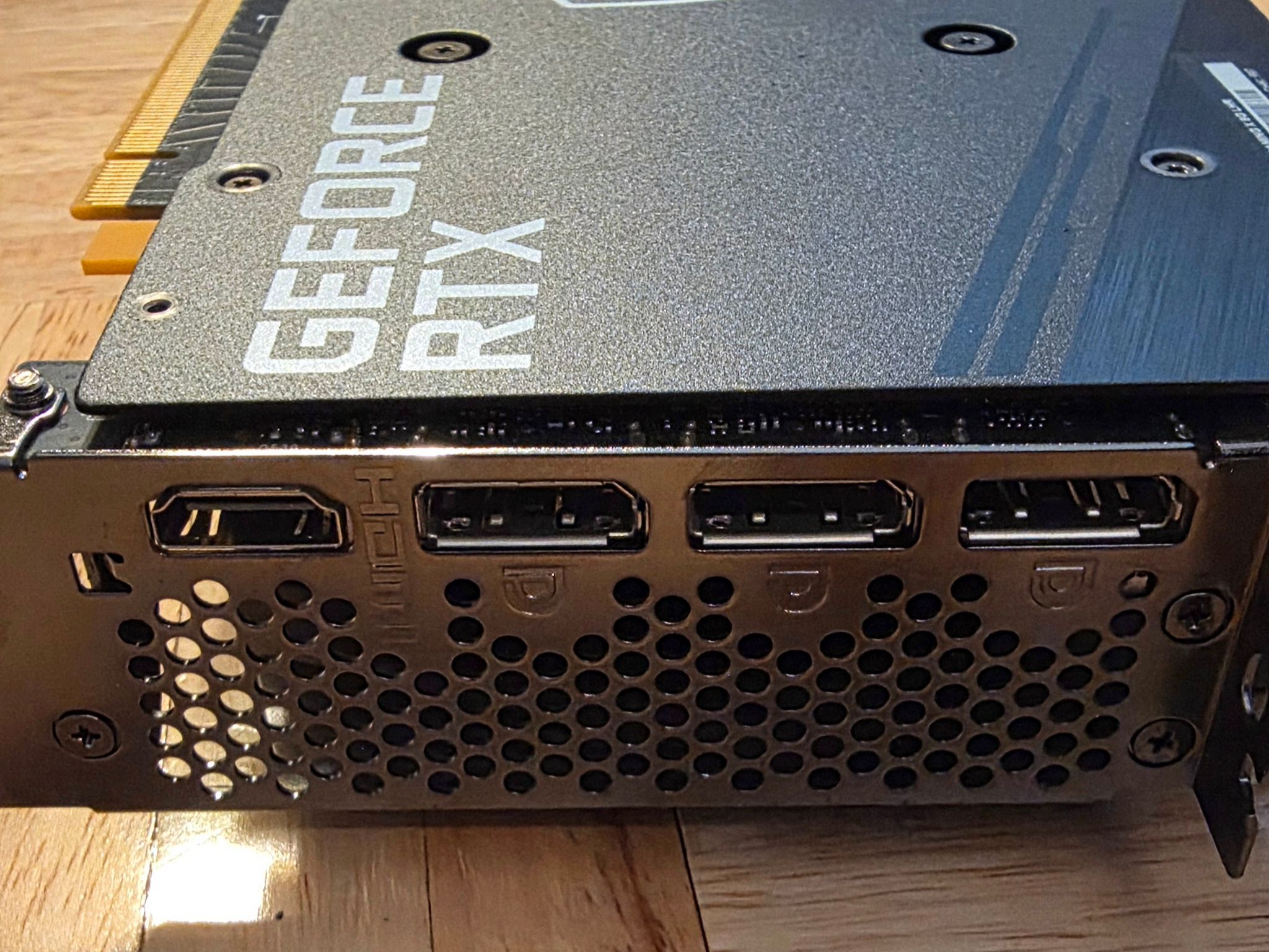 MSI GeForce RTX 3060 Ti  8GB w/ kickstand