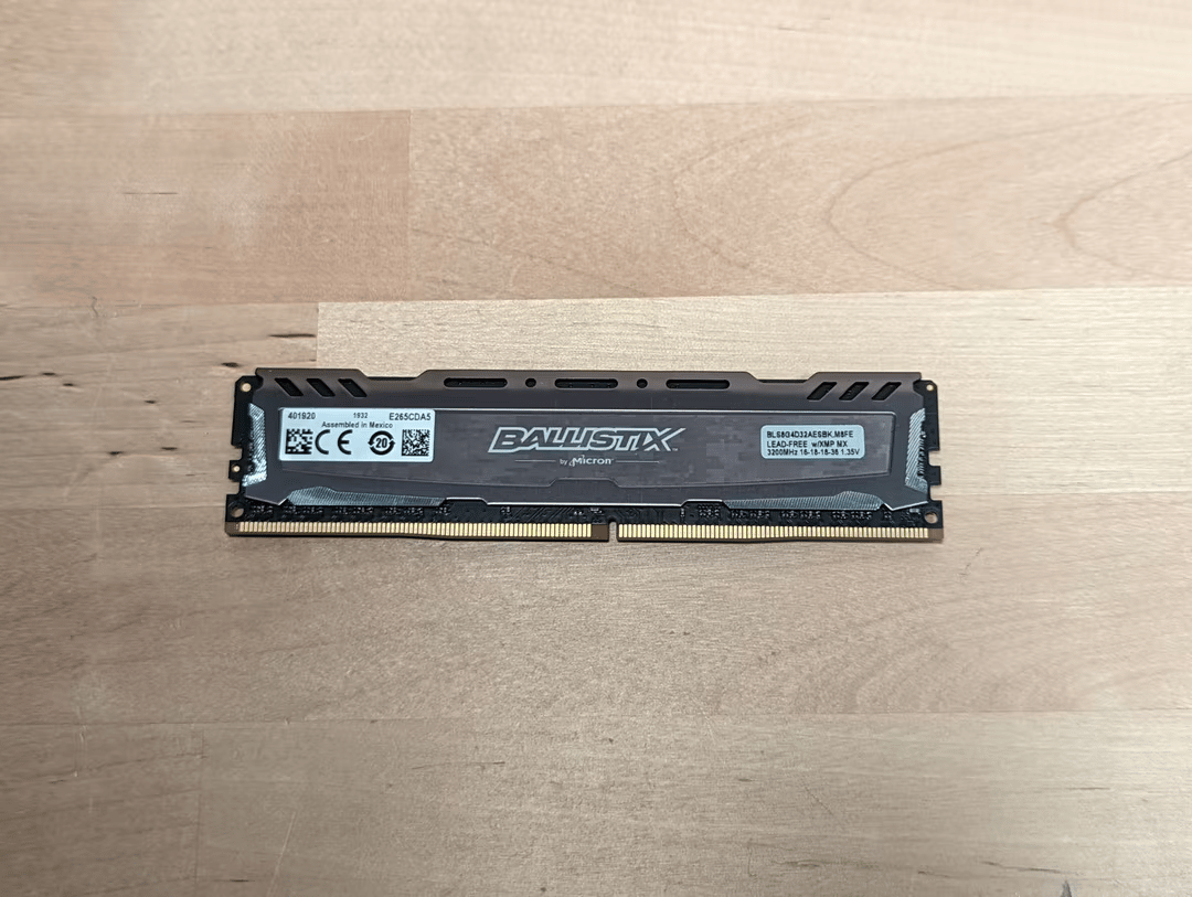 Crucial Ballistix 1 x 8GB DDR4 3200 MHz Memory