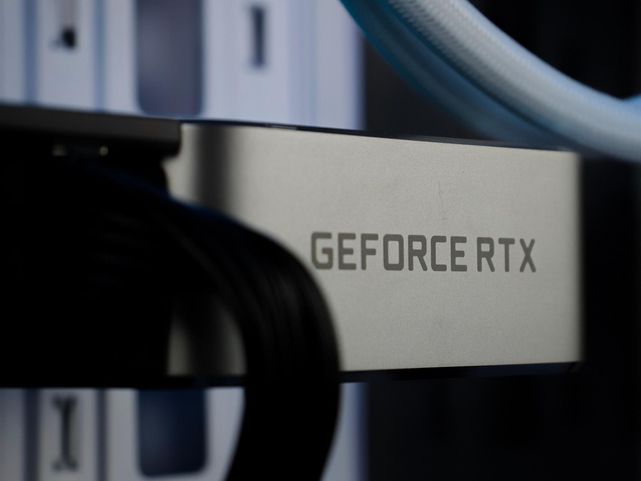 🧊❄️🧊 White Gaming PC – RTX 3070 TI, Ryzen 5 5600, 16GB RAM, 1TB NVMe SSD - WiFi, BlueTooth 🧊❄️🧊