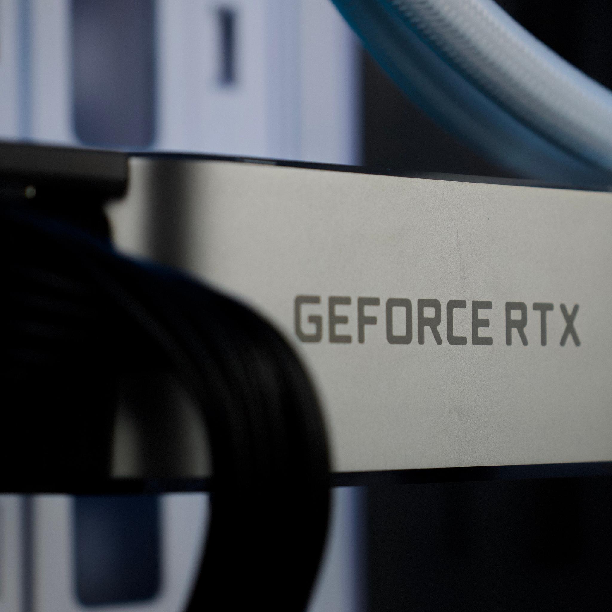 🧊❄️🧊 White Gaming PC – RTX 3070 TI, Ryzen 5 5600, 16GB RAM, 1TB NVMe SSD - WiFi, BlueTooth 🧊❄️🧊