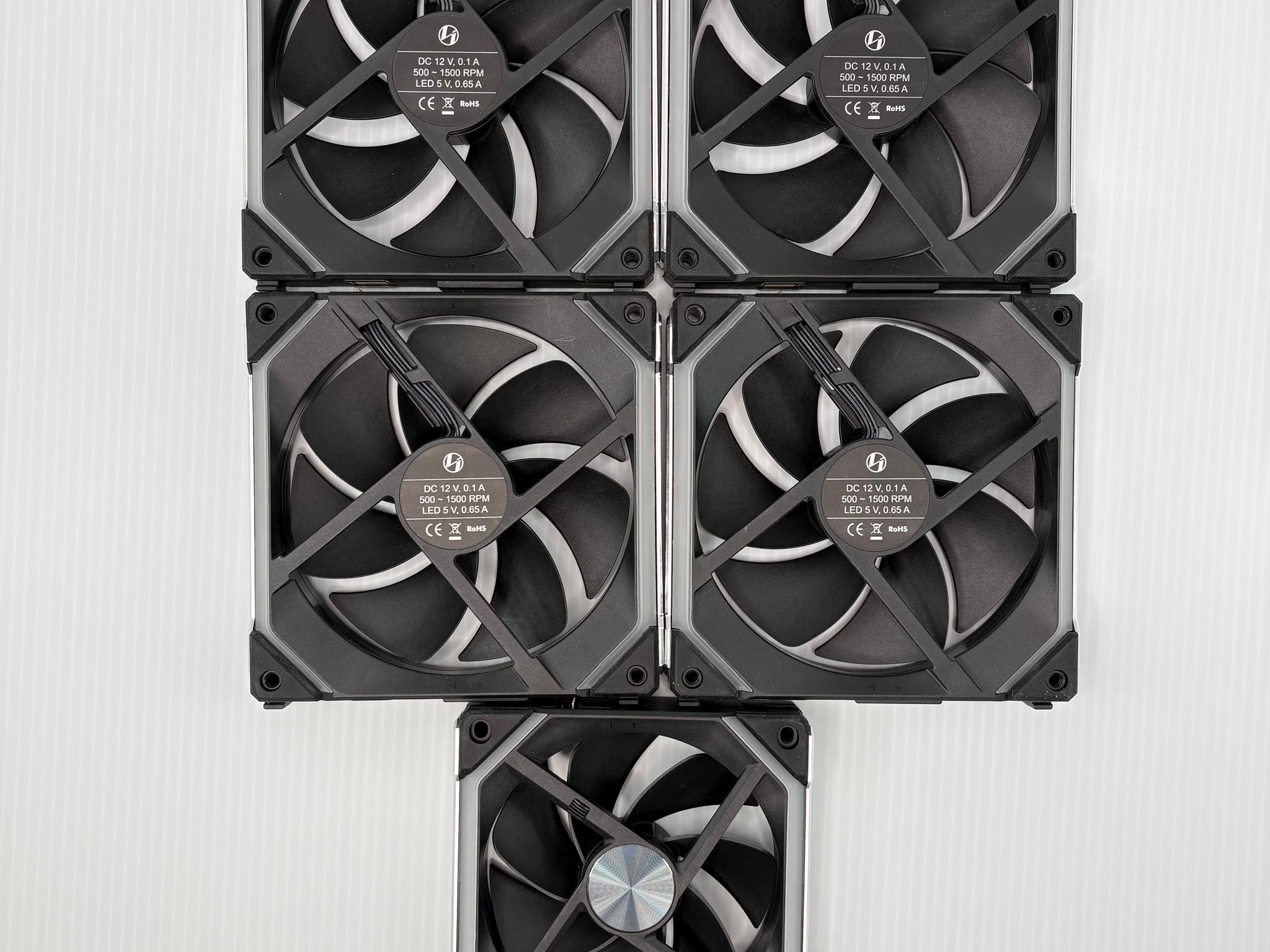 Lian Li UNI FAN Bundle – (4) SL140 + (1) SL120 V2 + Tons of Accessories