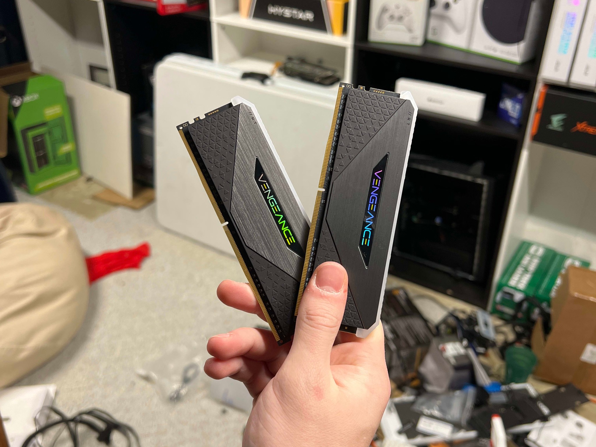 32GB Corsair VENGEANCE RT