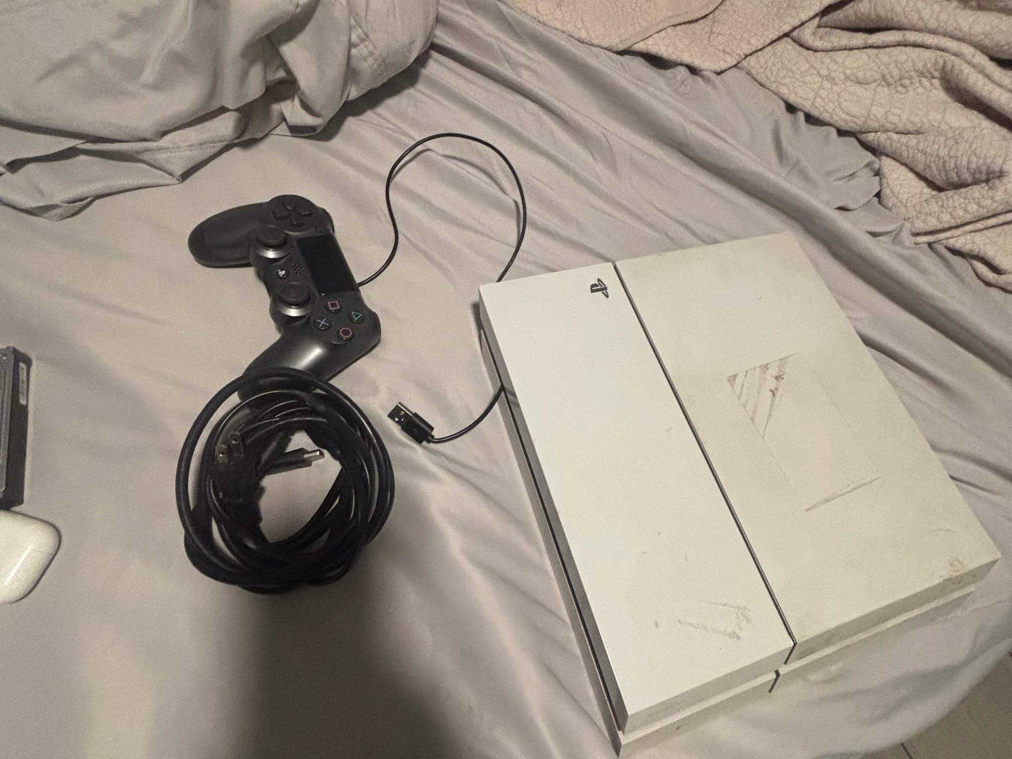 PS4 white 500gb