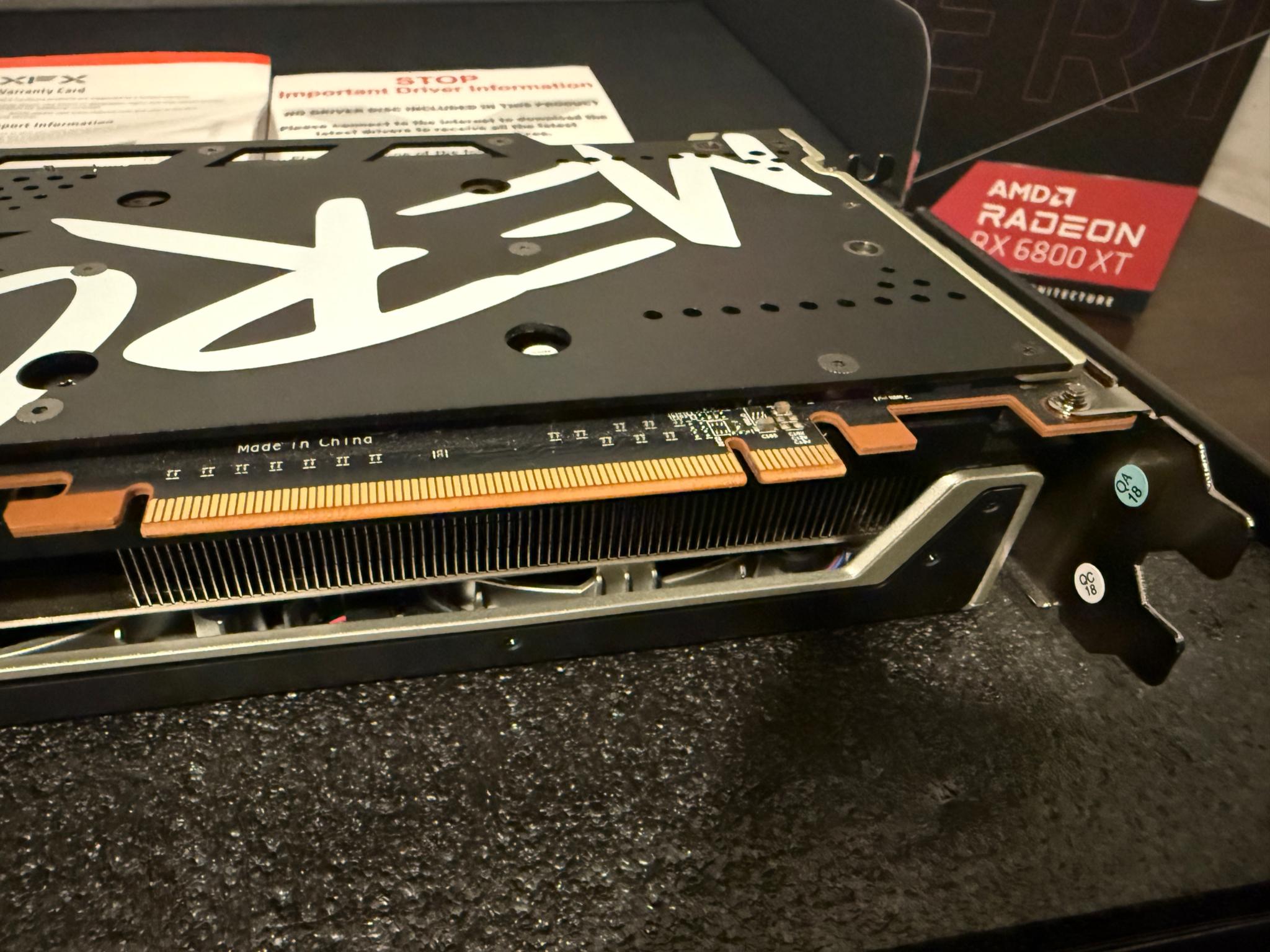 AMD Radeon RX 6800 XT 16 GB - EXCELLENT CONDITION - XFX Speedster MERC 319 CORE