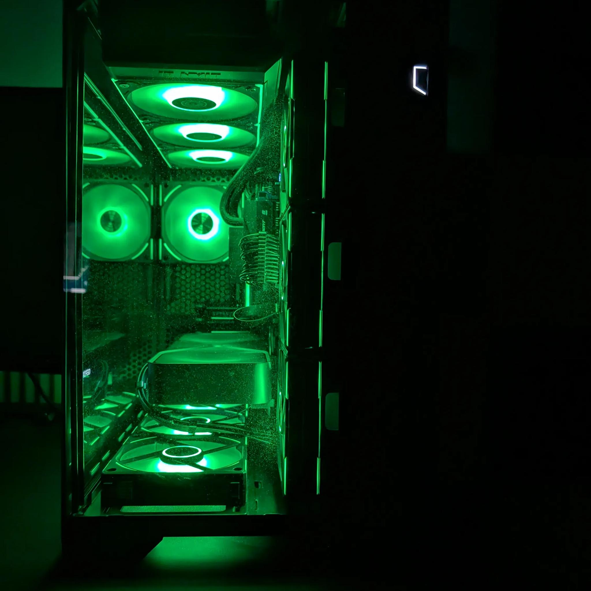 i9-14900K, 64GB DDR5-6400, 1TB M.2 NVMe, 1500W Platinum PSU, WiFi – Liquid Cooled Gaming PC