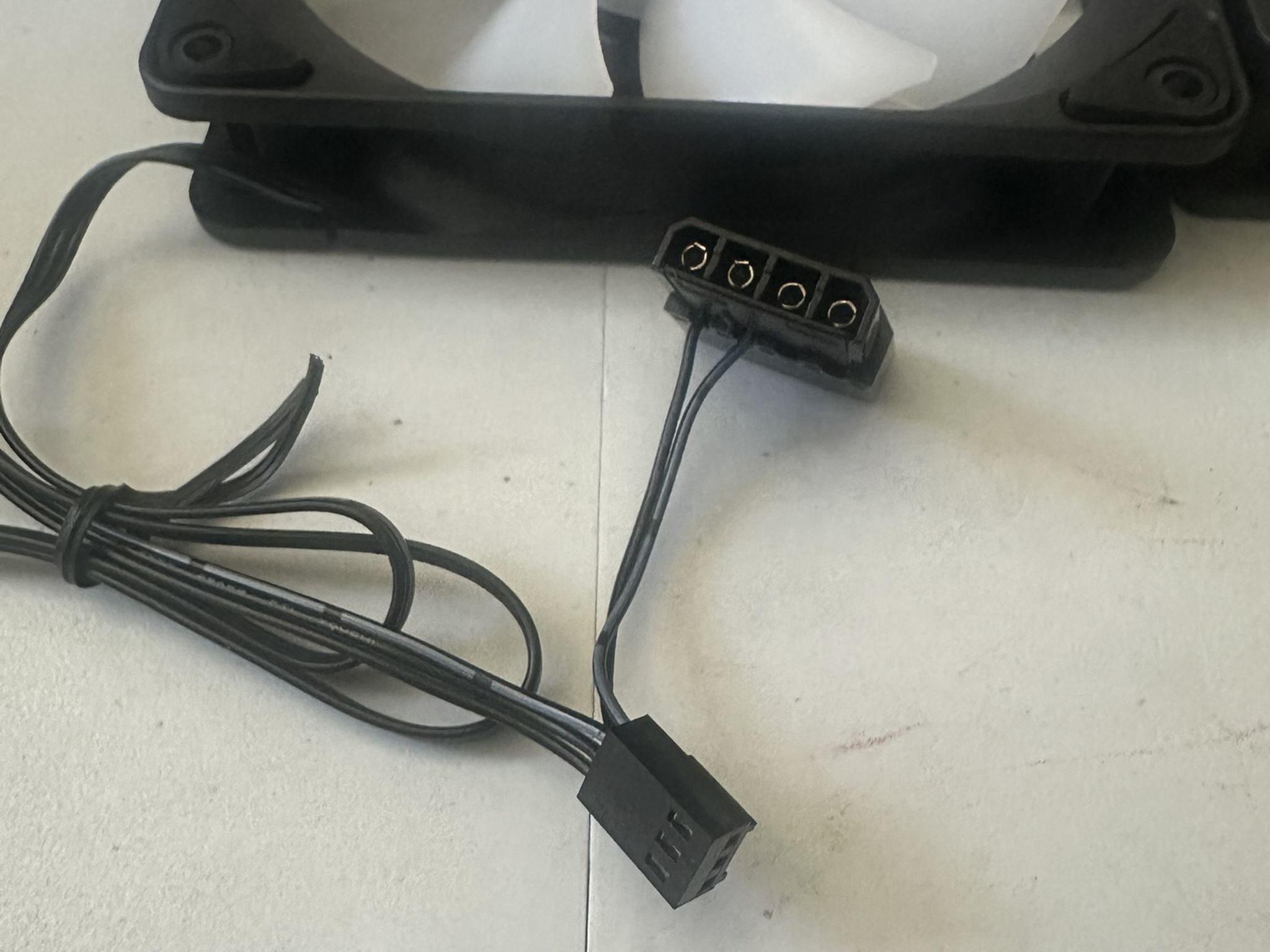 24 PC fans 120mm - mutiple brands - RGB & Non-RGB fans