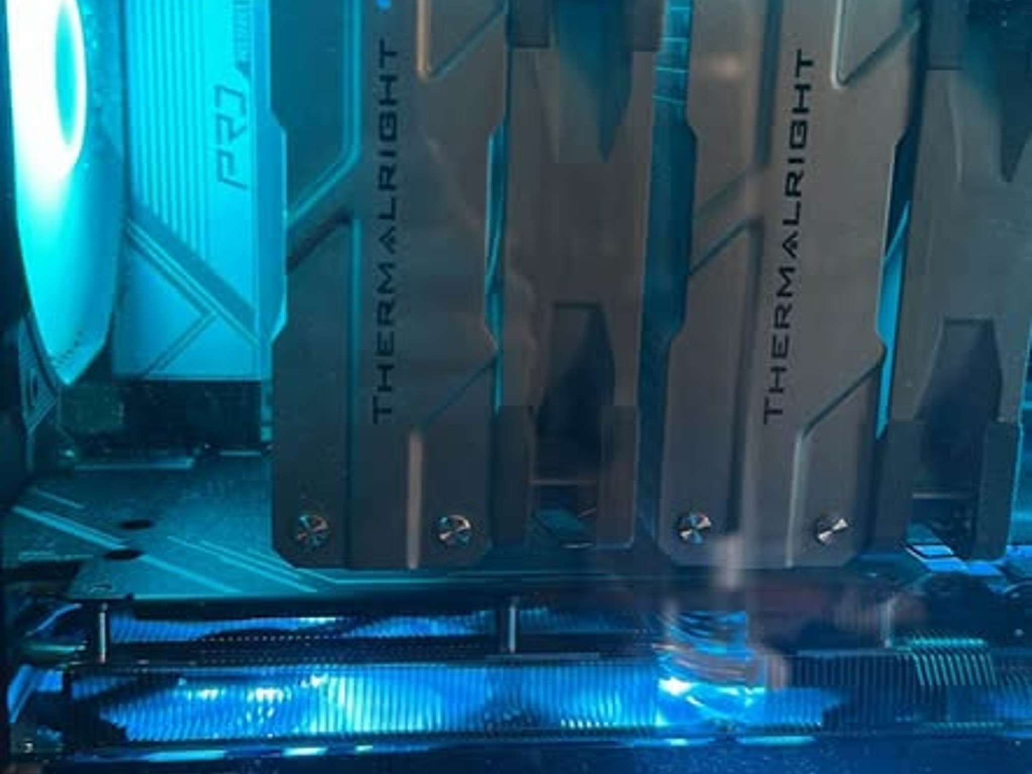 AMD RX 7900 GRE Hellhound Edition