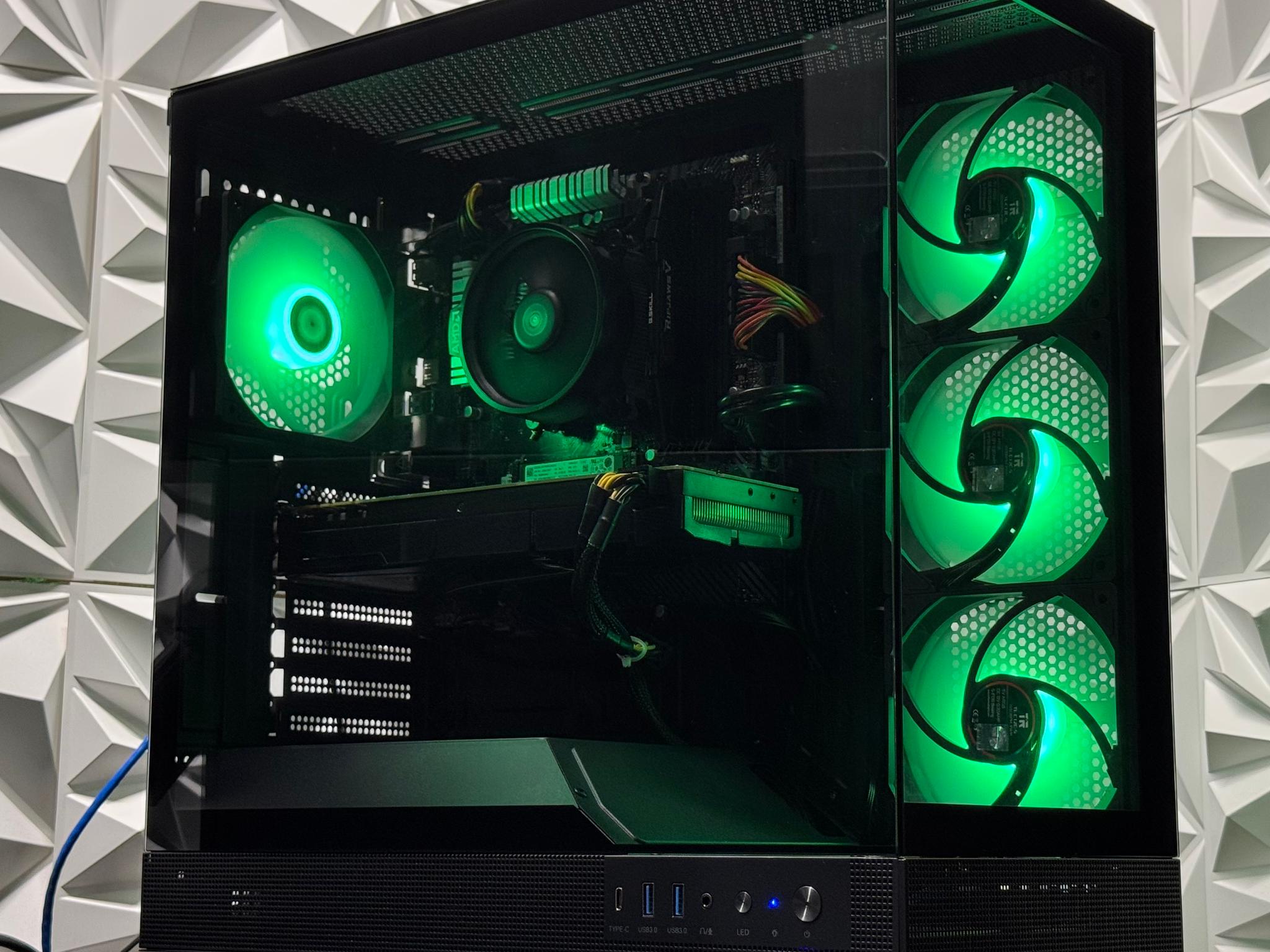 GTX 1080 / Ryzen 5 5500 / 16GB DDR4 Ram / 512GB SSD / Gaming Pc