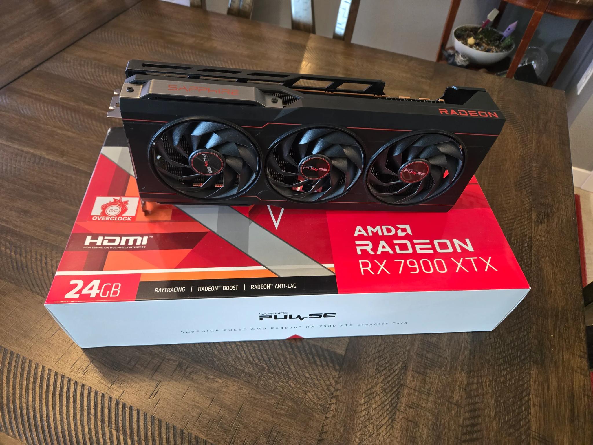 SAPPHIRE PULSE Radeon RX 7900 XTX 24GB GDDR6 PCI Express 4.0 x16 ATX Video Card (Used)